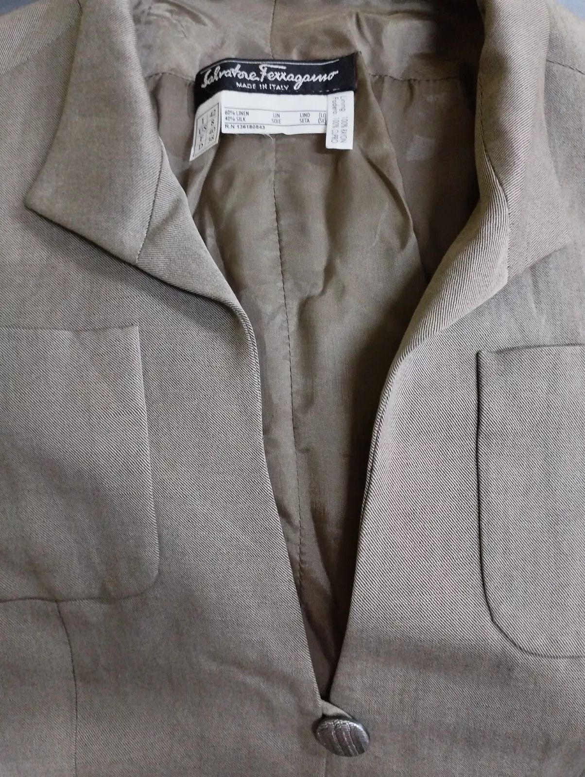 Salvatore Ferragamo SALVATORE FERRAGAMO Women Long Sleeve Vtg Tan Jacket Size M / US 6-8 / IT 42-44 - 16 Thumbnail