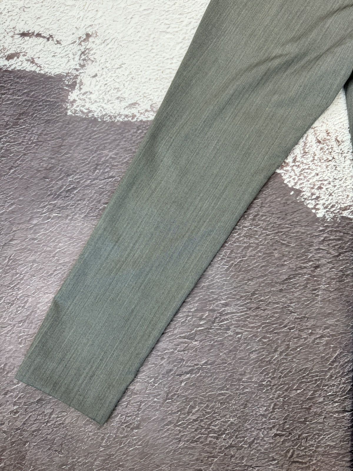Suitsupply Suitsupply SOHO SA grey herringbone wool pants size 36/W30 Size 36R - 13 Thumbnail