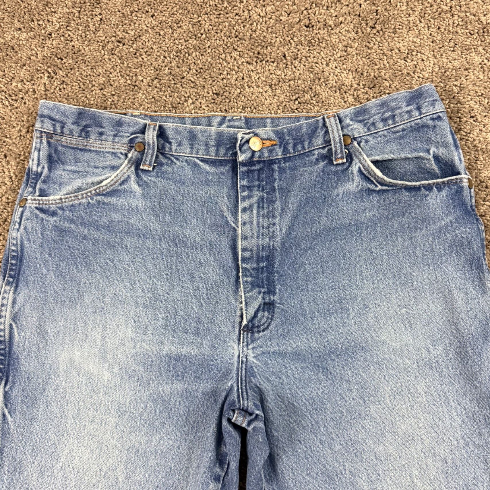 Wrangler VINTAGE Wrangler Jeans Mens 38 Slim Fit Denim Cowboy Cut Wrangler Cowboy Cut Jeans 936 100% Cotton Blue USAs Mens Jeans 38x30 Size US 35 - 2 Thumbnail