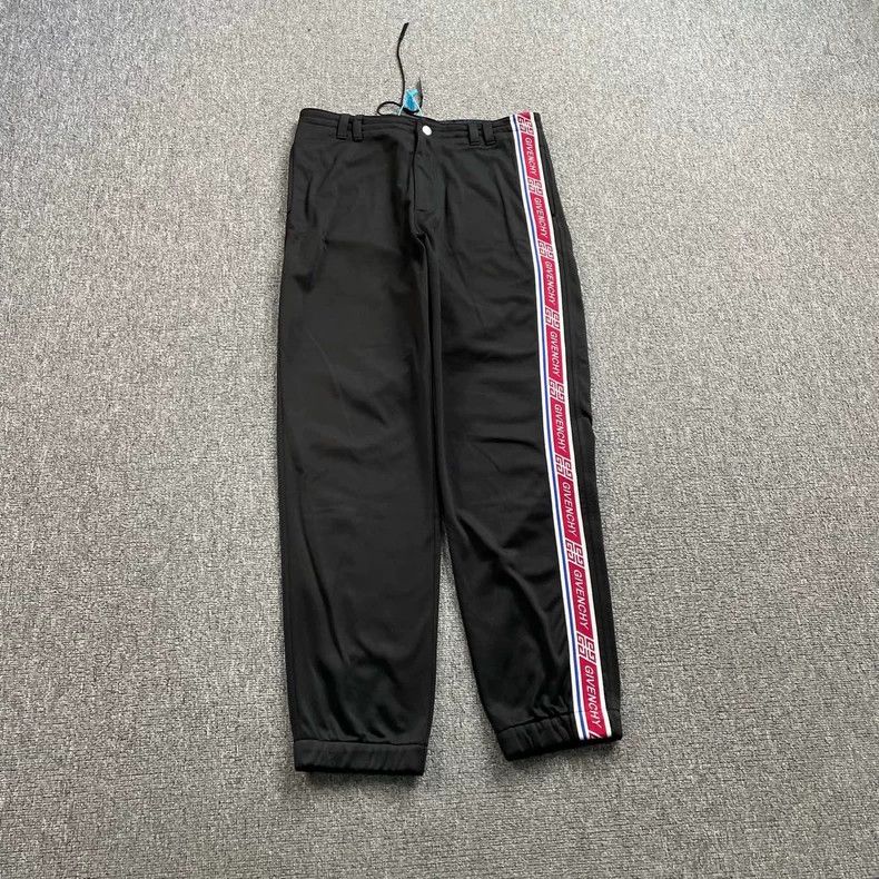 Givenchy Givenchy SizeM Black Pants with Embroidered Logos Size US 30 / EU 46 - 1 Thumbnail
