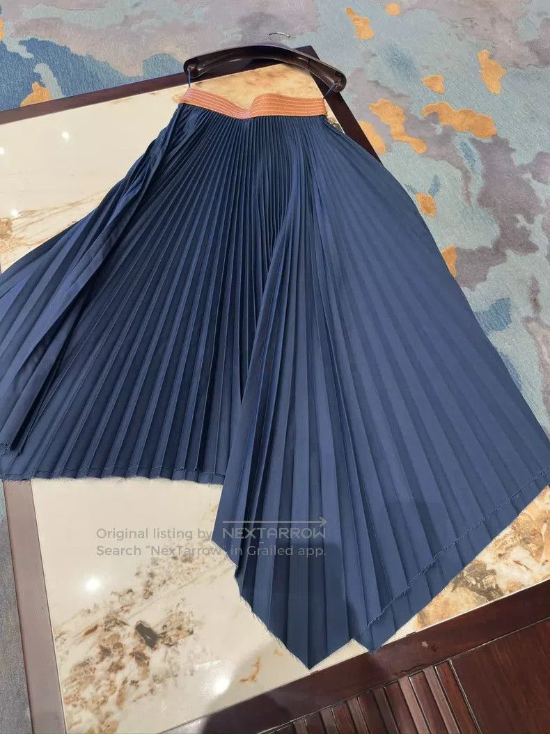 Loewe Loewe Irregular pleated skirt Size 24" / US 00 / IT 34 - 6 Thumbnail