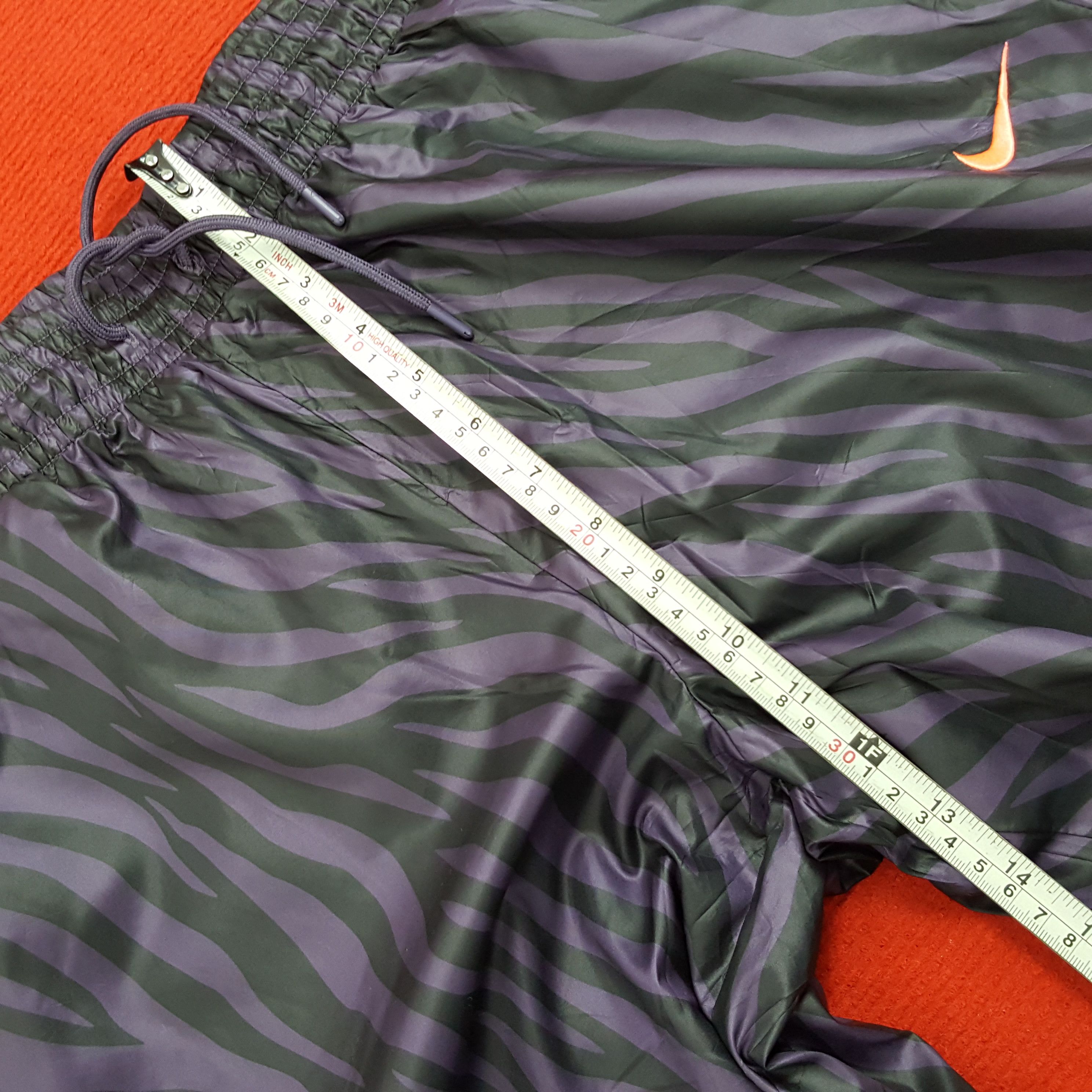 Nike × Vintage Nike Small Logo Design Sportswear Pants Size US 28 / EU 44 - 8 Thumbnail