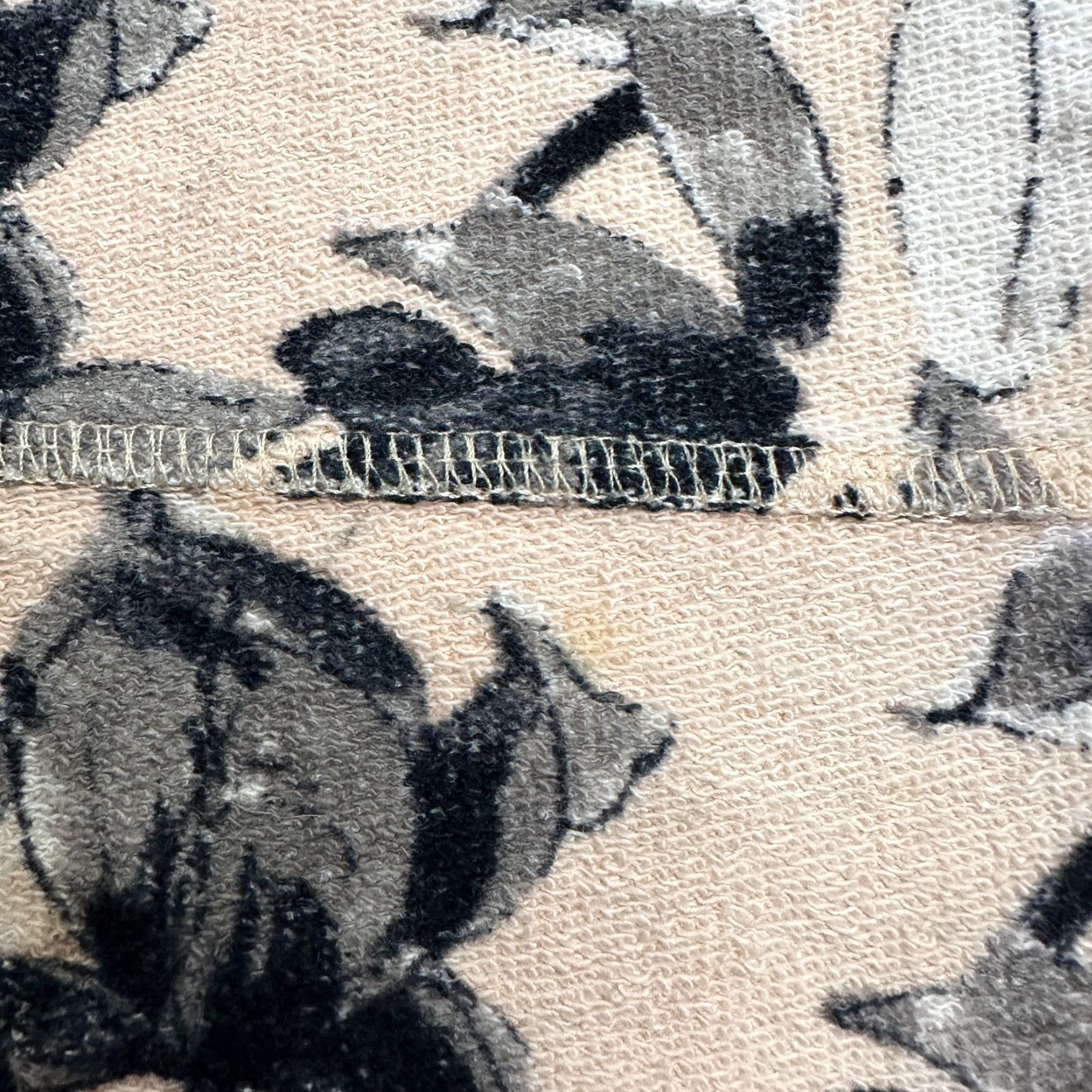 Zara VINTAGE? No — Zara Sweatshirt Raglan Women M Black Multi Floral Logo - Classic Flower Outdoor, Casual, Travel, 41 in Chest, Cotton Blend, 60s? Size M / US 6-8 / IT 42-44 - 6 Thumbnail