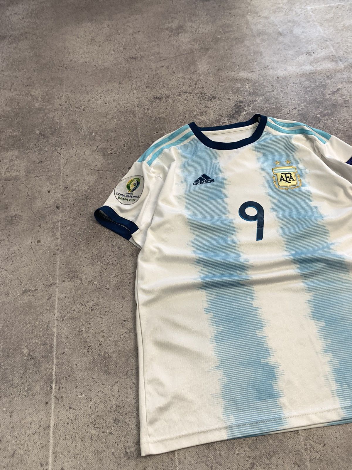 Adidas × Vintage Vintage Y2K blockcore Argentina KunAguero sportswear Jersey Size US M / EU 48-50 / 2 - 9 Thumbnail