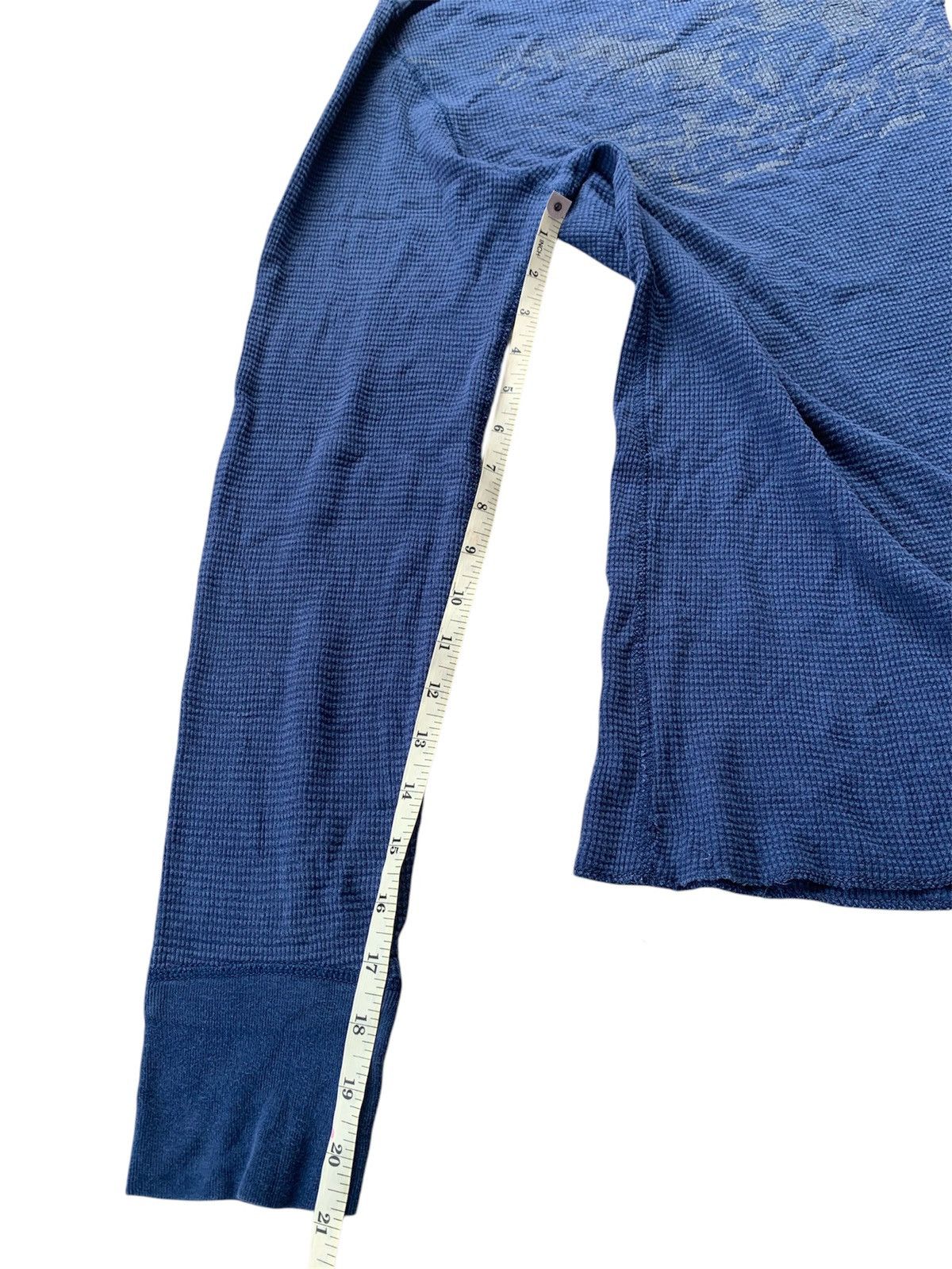 American Eagle Outfitters Number 7 American Eagle Vintage fit Disstressed Long Sleeve Size US M / EU 48-50 / 2 - 8 Thumbnail