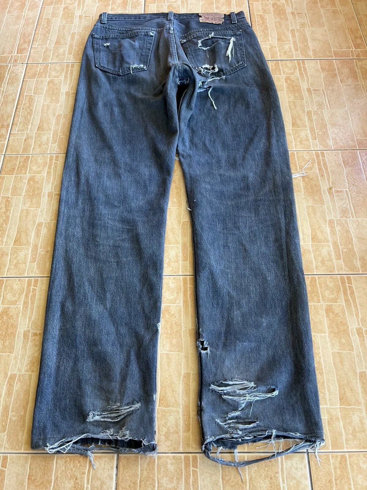 Levi's True Vintage Levis 501 USA Distress Jean Size US 31 - 2 Thumbnail