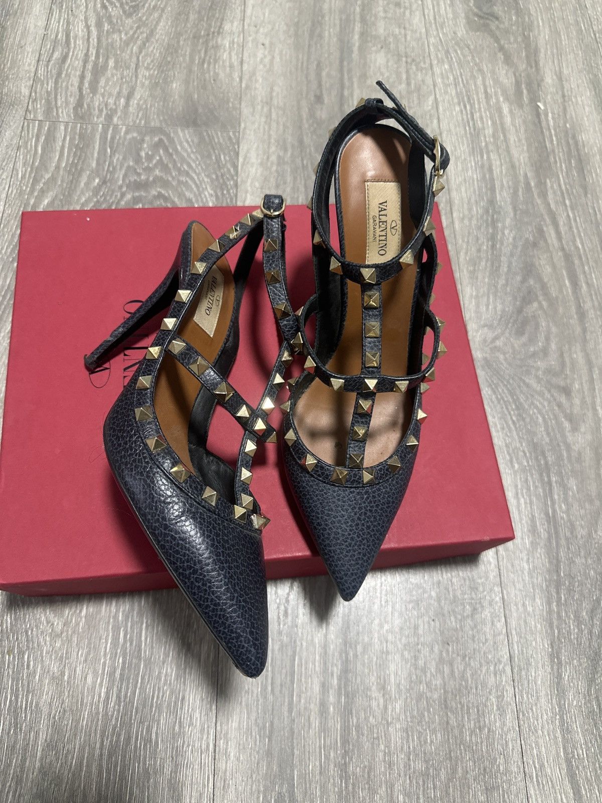Valentino Valentino Size US 9 / IT 39 - 1 Thumbnail