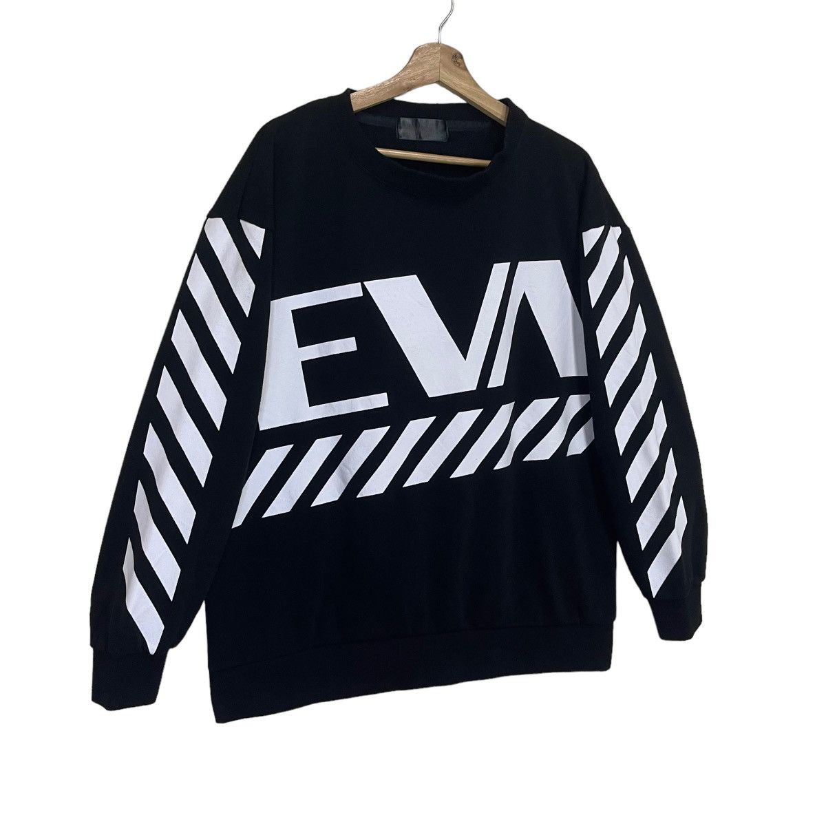 Anime × Japanese Brand Neon Genesis Evangelion Big Logo Crewneck Sweatshirt Size US L / EU 52-54 / 3 - 2 Thumbnail