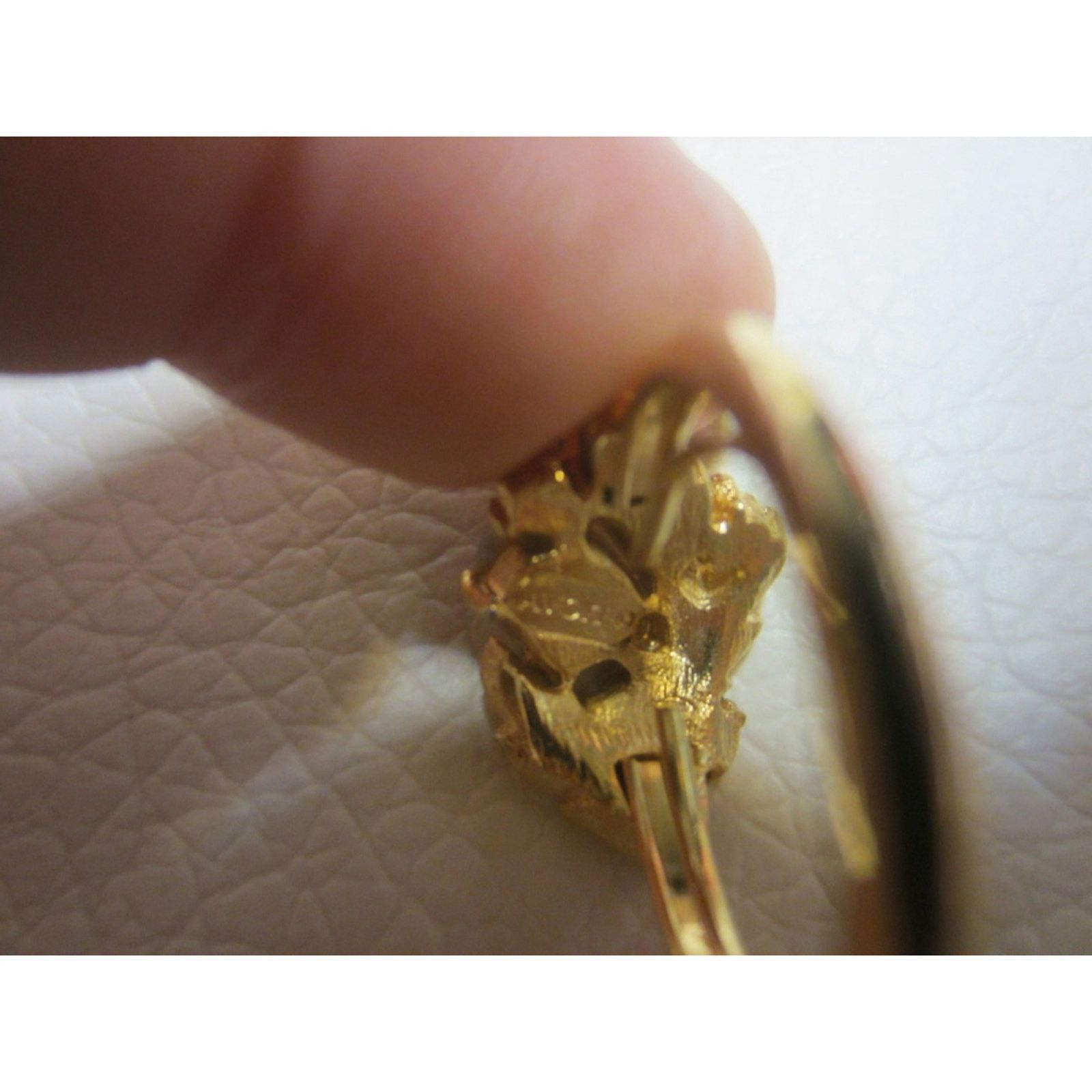 Other Vintage Opal Leaf Gold Tone Cocktail Ring Avon Size 7 Size ONE SIZE - 10 Thumbnail