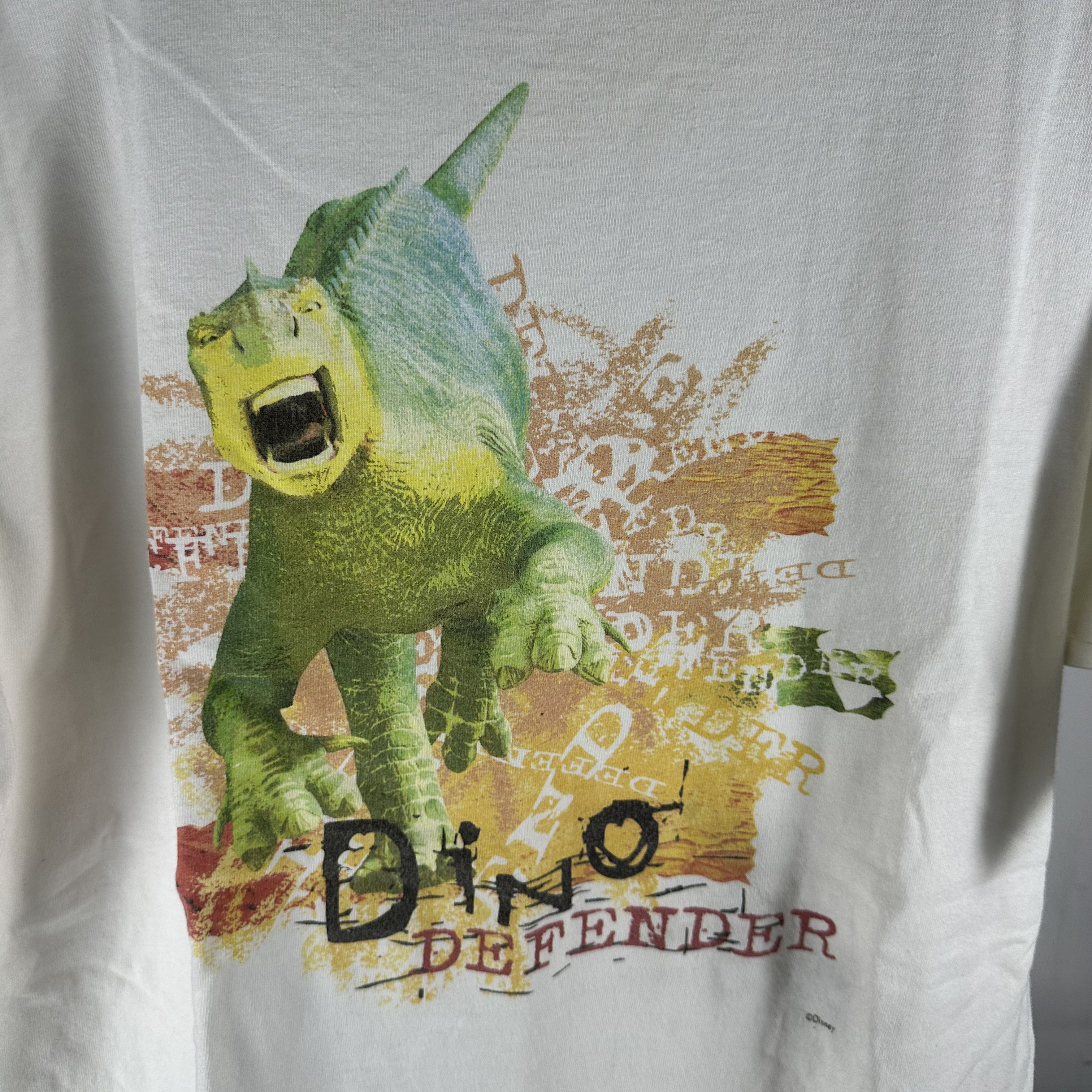 Vintage 2000 Disney Dinosaur Dino Defender Ubisoft Video Game Tee Size US XL / EU 56 / 4 - 4 Thumbnail