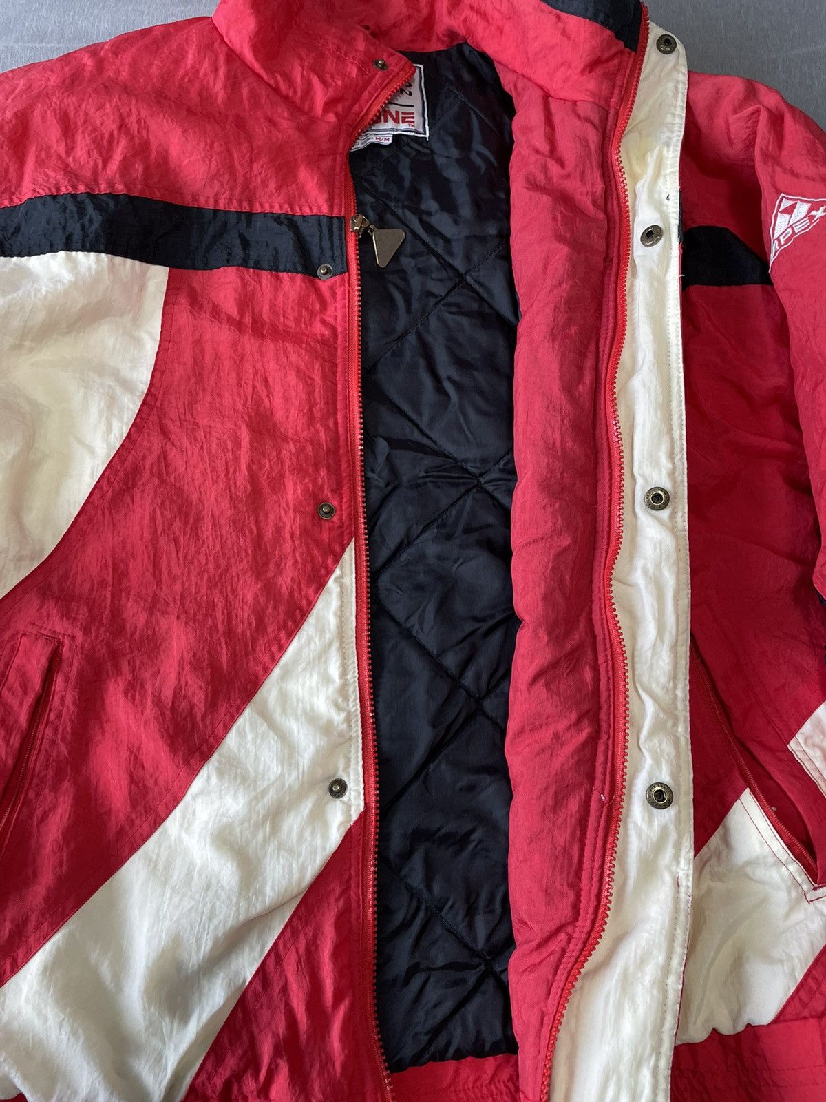 Apex × Apex One × NHL Vintage 90s Apex One Detroit Red Wings NHL Limited Edition M Size US M / EU 48-50 / 2 - 15 Thumbnail