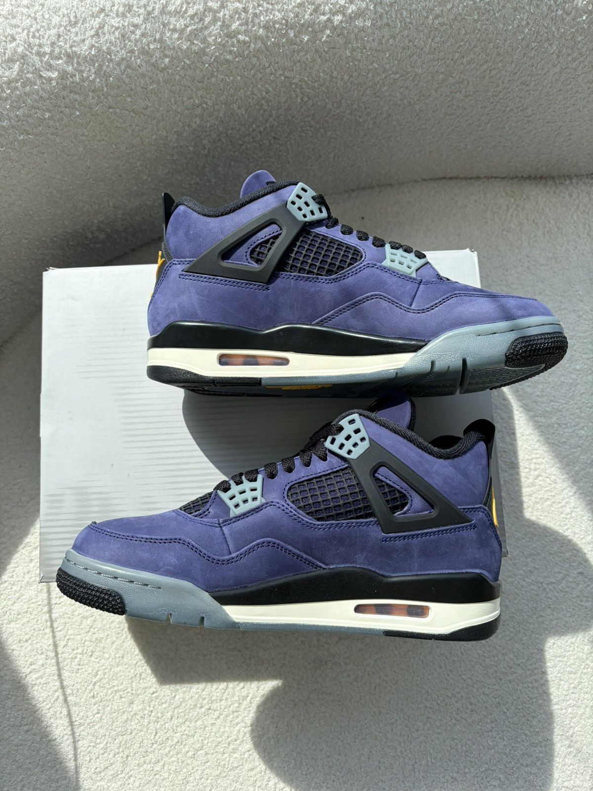 Jordan Brand Jordan Retro 4 Lakers Size US 8 / EU 41 - 4 Thumbnail