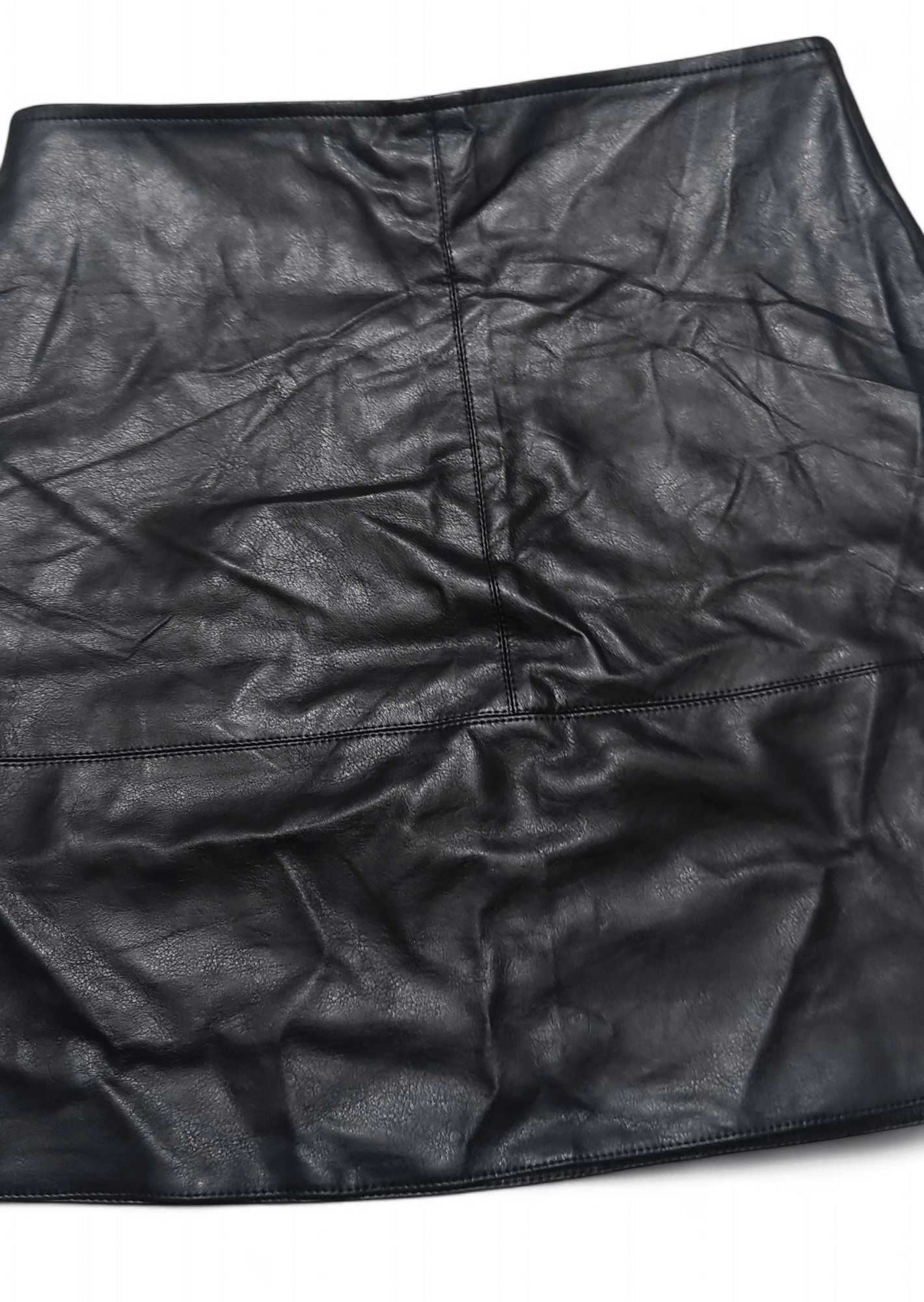 Leather MODELBOX Korean Brand Women's Faux Leather Short Pants Size 31" - 4 Thumbnail