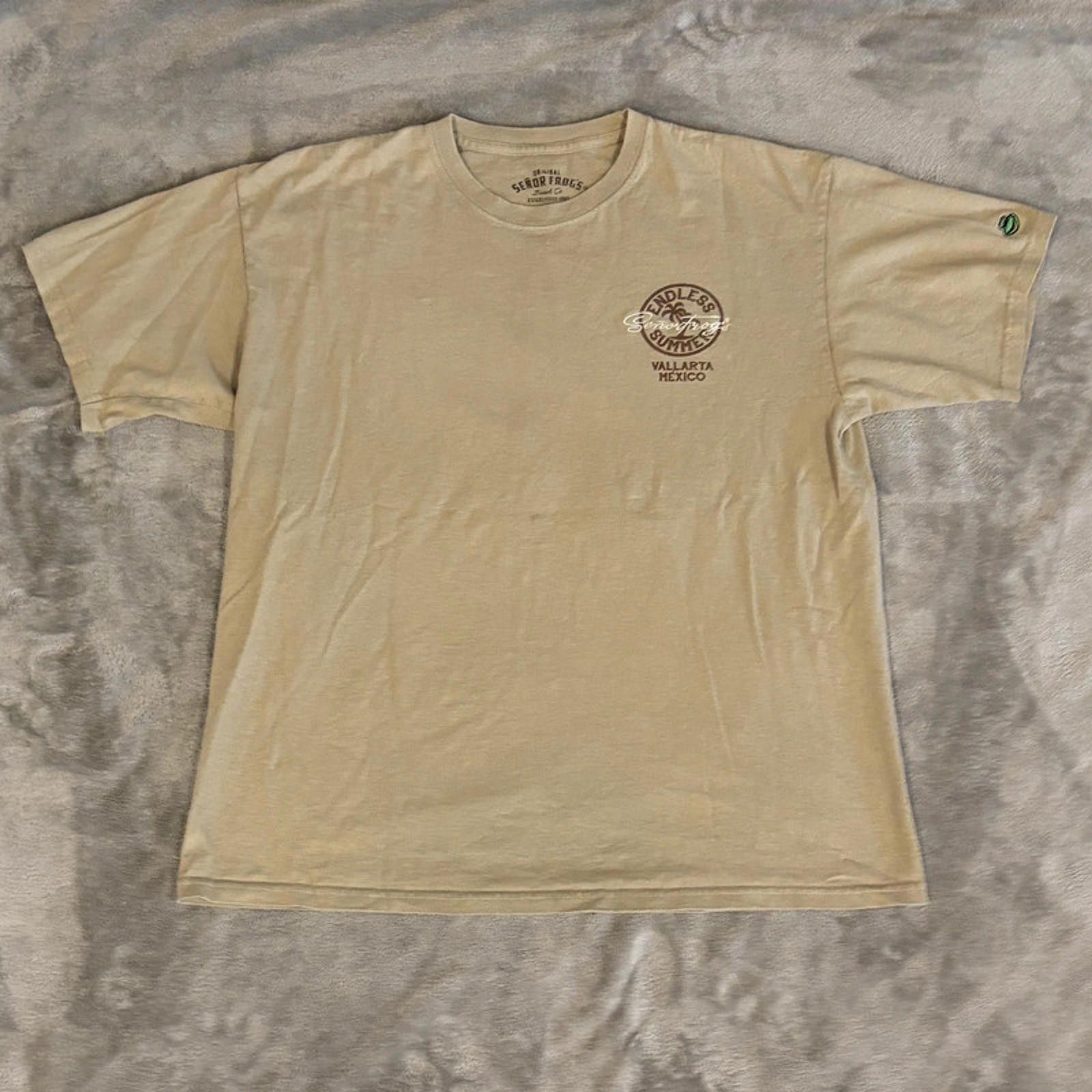 Designer Sick senor frogs graphic tee Size US XL / EU 56 / 4 - 1 Thumbnail