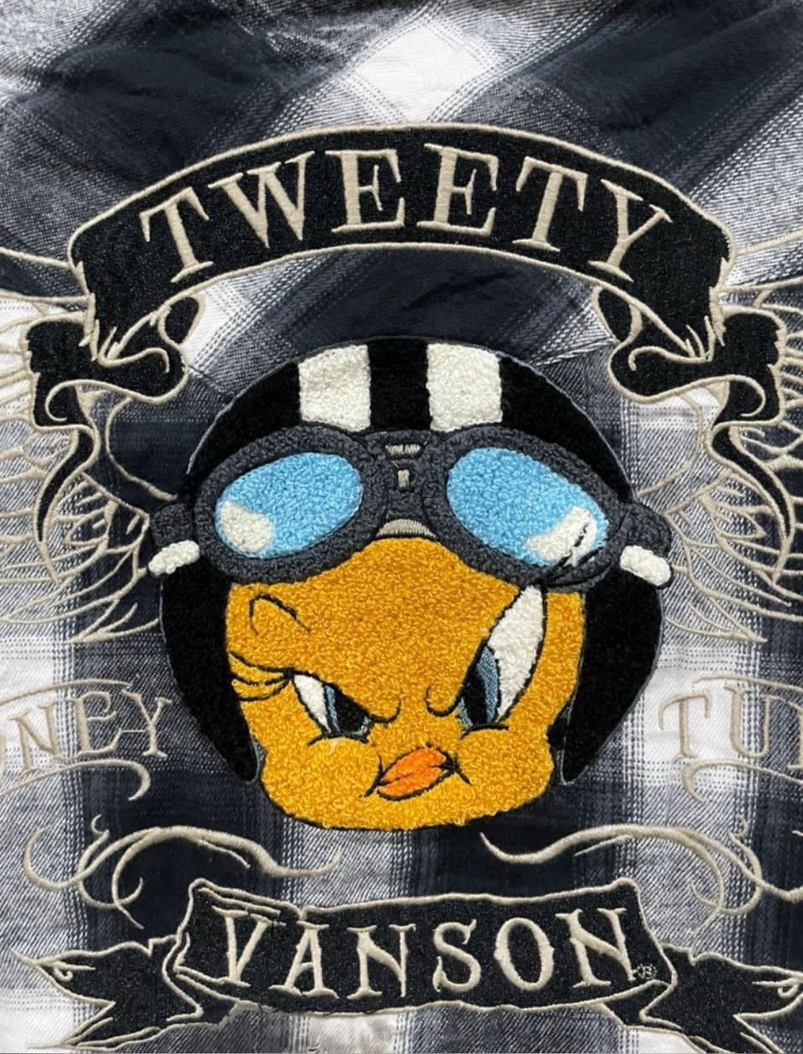 Sports Specialties × Vanson Leathers Vanson Leather & Tweety Collaboration Distressed Shirts Size US XS / EU 42 / 0 - 15 Thumbnail