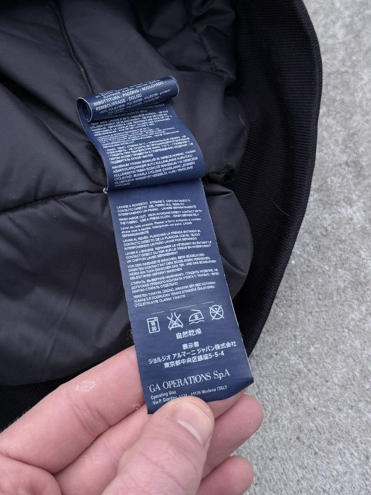 Armani × Vintage Vintage RARE Armani Y2K streetwear avantgarde luxury bomber Size US M / EU 48-50 / 2 - 19 Thumbnail
