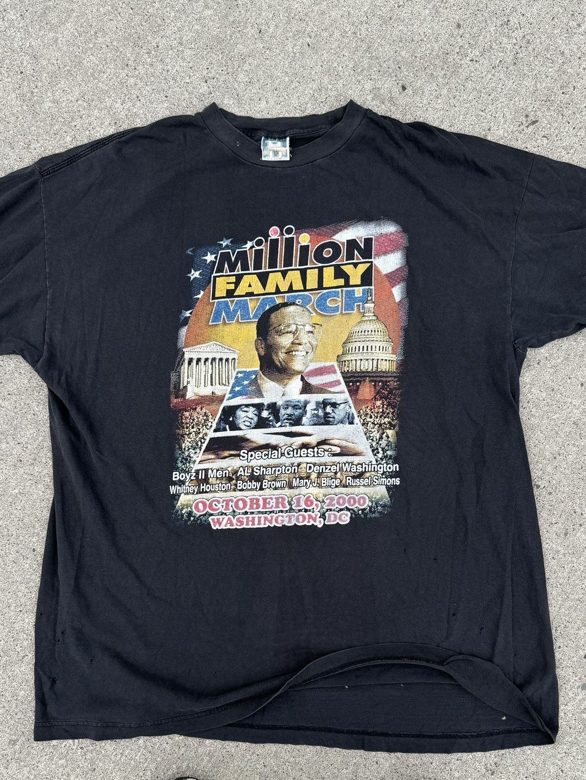 Image of Rap Tees Vintage 2000 Million Family March Rap Tee in Black, Men's (Size 2XL)