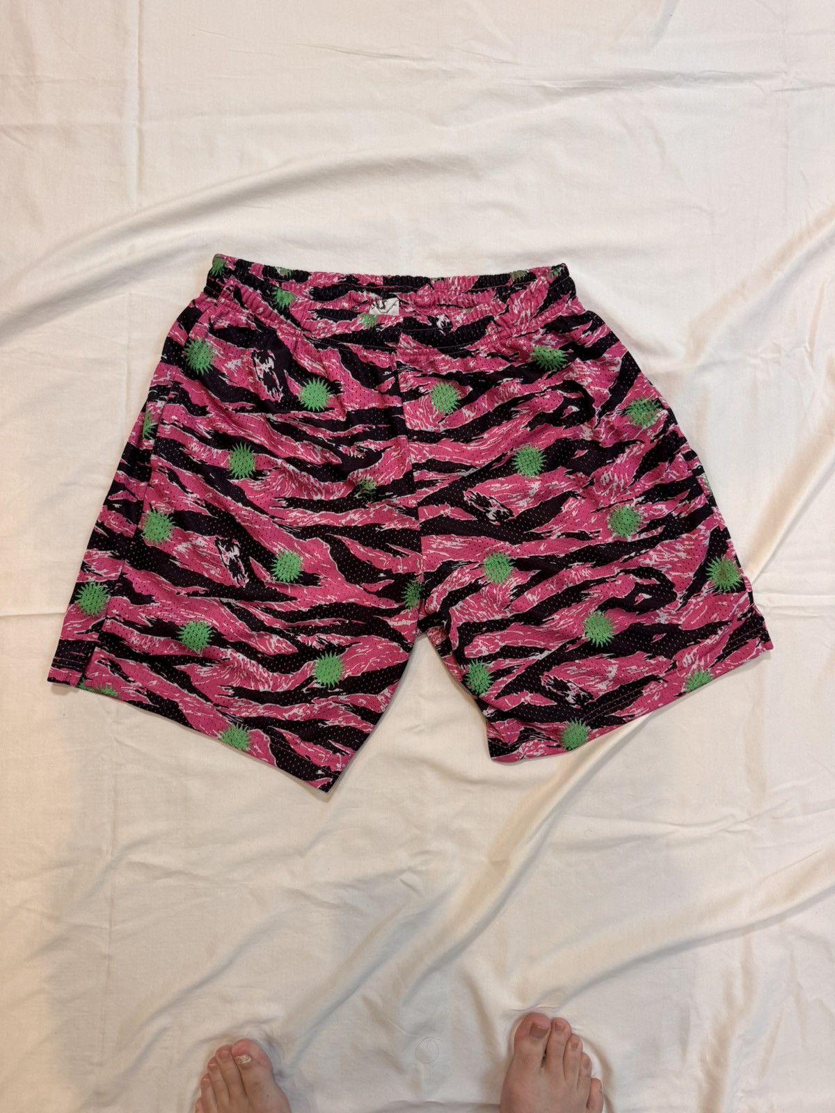 Throwing Fits Throwing Fits Pod Shorts Size US 32 / EU 48 - 1 Thumbnail
