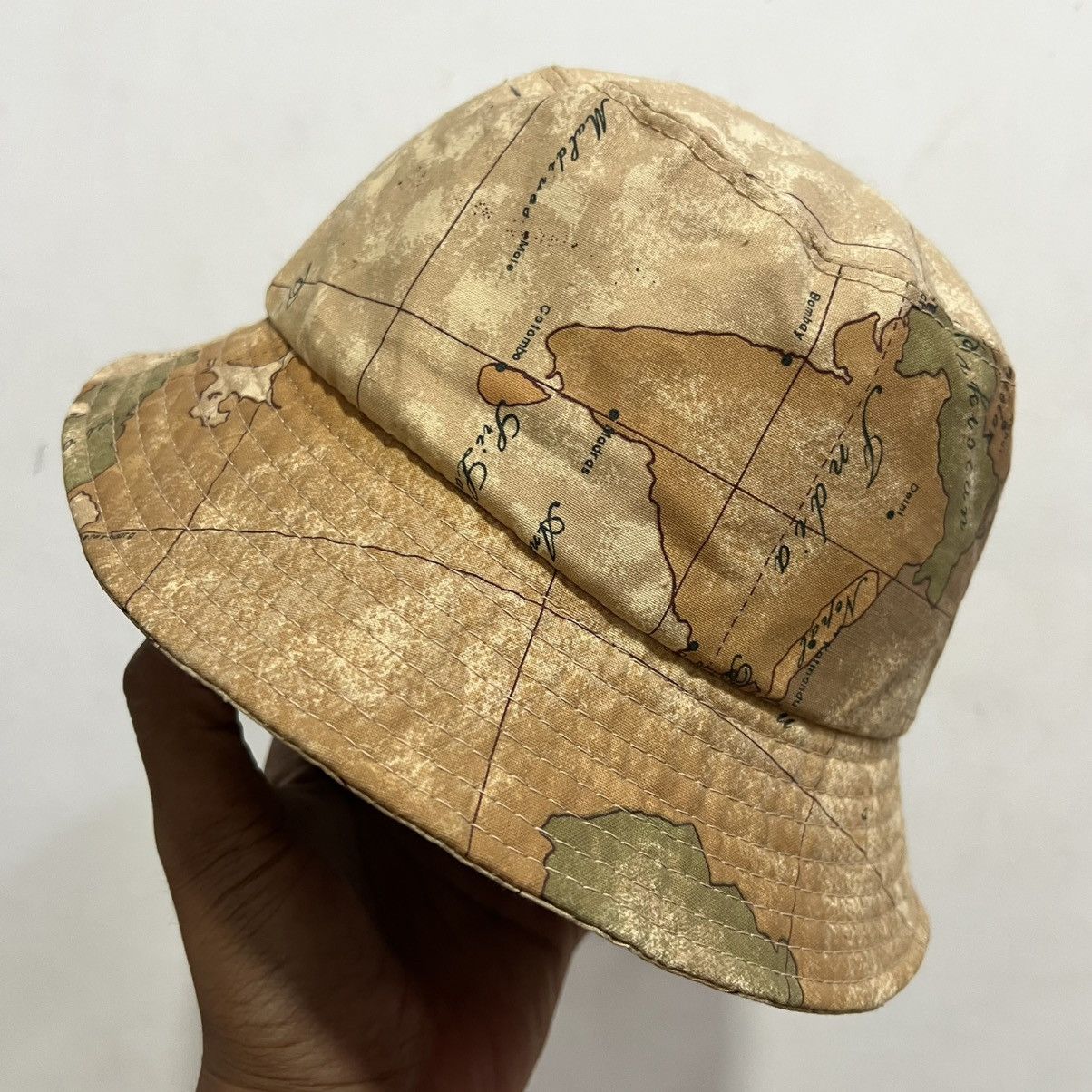 Alviero Martini Prima Classe by Alviero Martini Map Bucket Hat unisex 58cm Size ONE SIZE - 2 Thumbnail