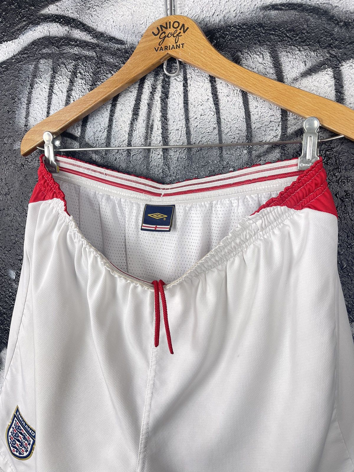 Umbro Umbro England National Football Team Vintage White Soccer Shorts Men’s Size XL Size US 36 / EU 52 - 4 Thumbnail