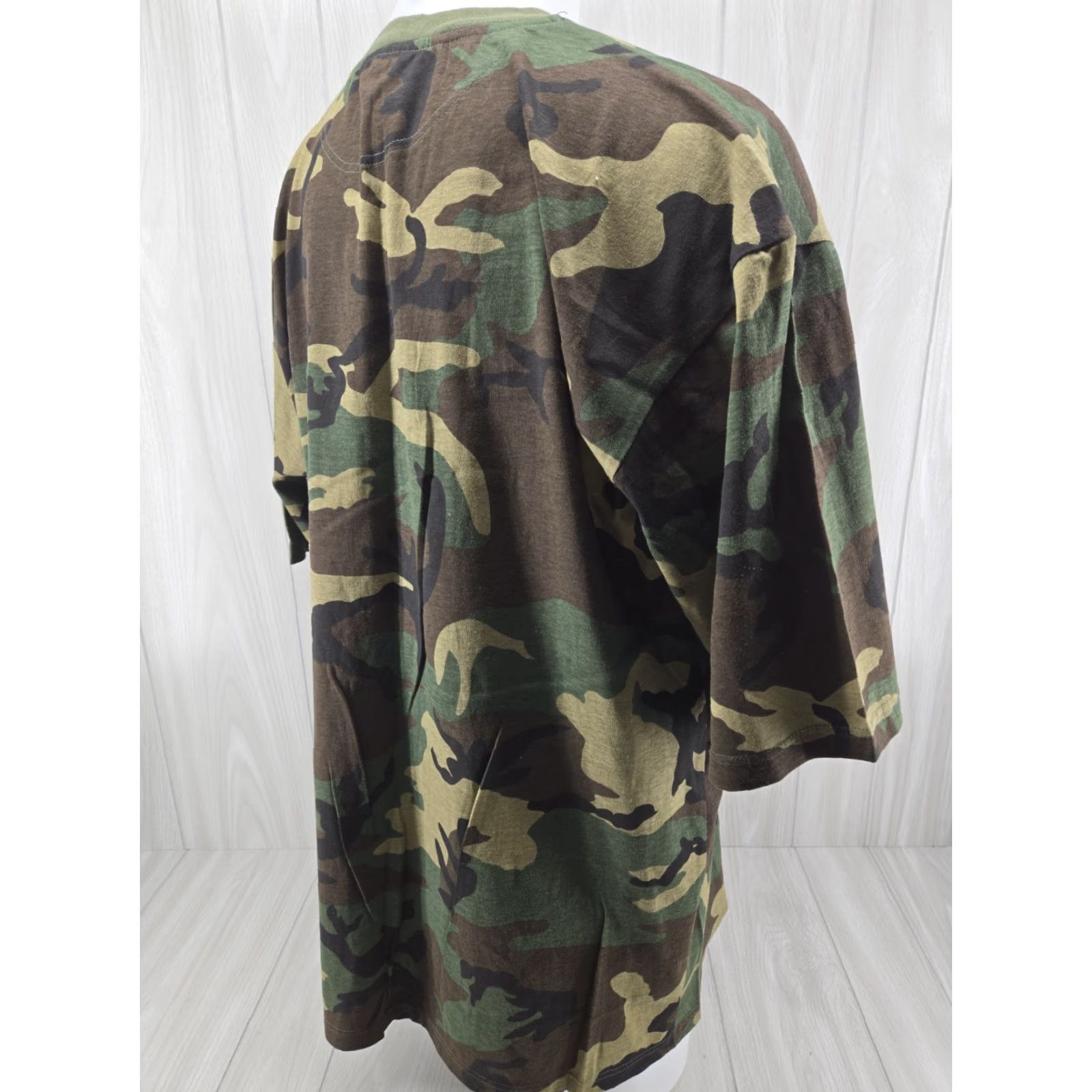 Vintage Claudio Nucci T Shirt Mens XL Woodland Green Camo Cotton Short Sleeve Size US XL / EU 56 / 4 - 7 Thumbnail