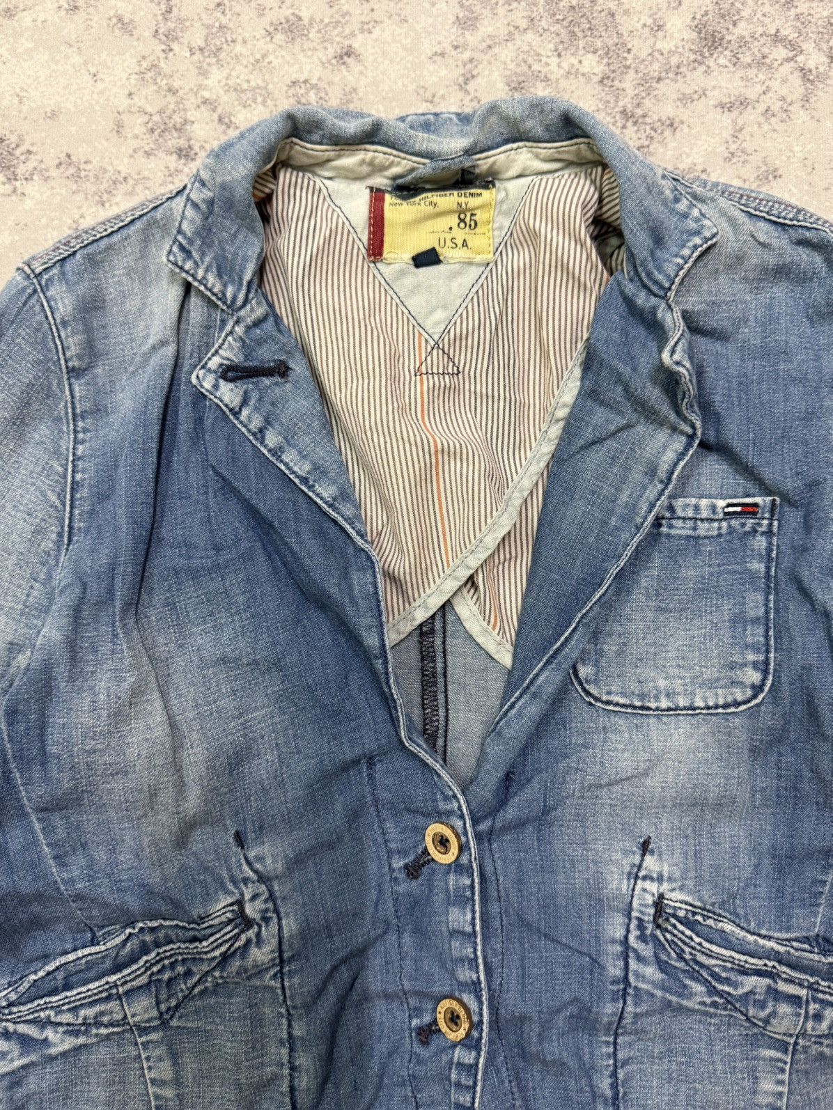 Tommy Hilfiger Tommy Hilfiger light wash denim blazer jacket patch pocket Size XS / US 0-2 / IT 36-38 - 6 Thumbnail