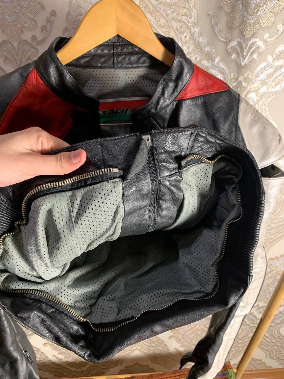 Dainese × Vintage VERY RARE DAINESE RACING MOTORCYCLE LEATHER JACKET Y2K 90s Size US L / EU 52-54 / 3 - 16 Thumbnail