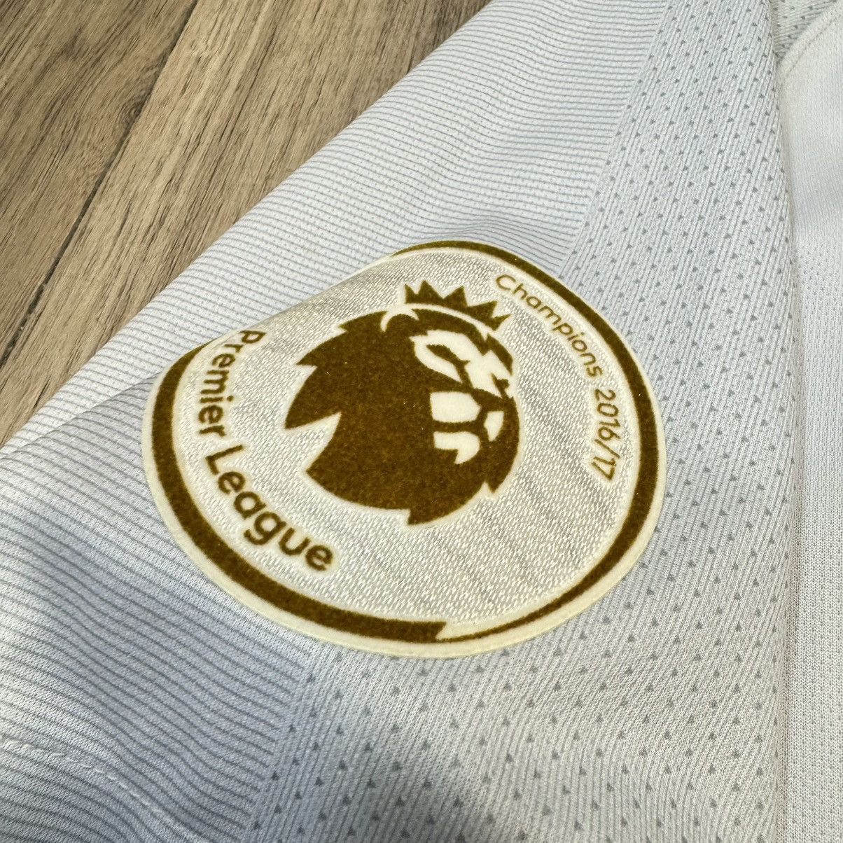 Nike Chelsea 17/18 away shirt #9 Morata Size US S / EU 44-46 / 1 - 5 Thumbnail