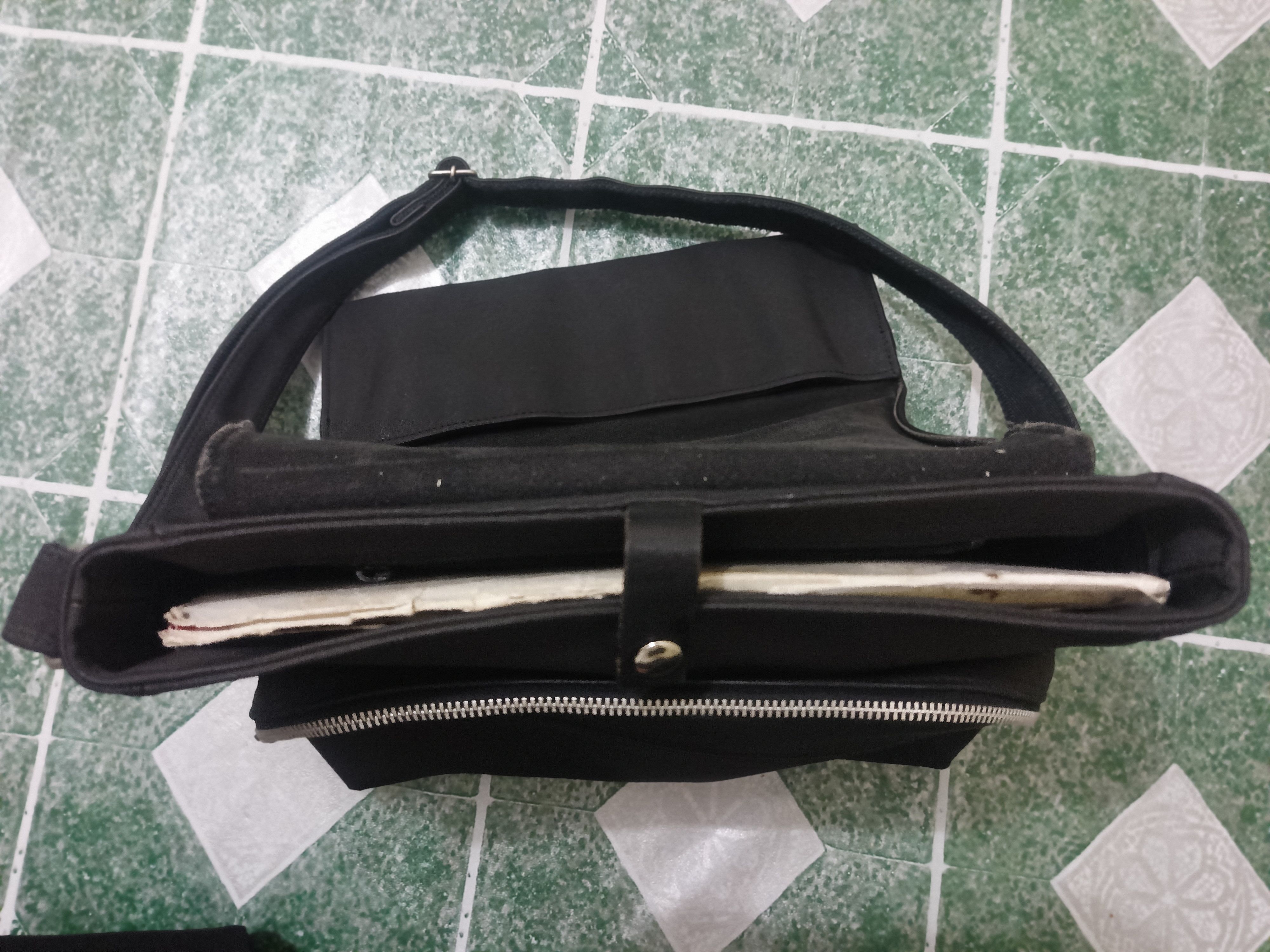 Japanese Brand × Y's for Men × Yohji Yamamoto Y'SACCS pour tous By Yohji Yamamoto Sling Messenger Bag Size ONE SIZE - 14 Thumbnail