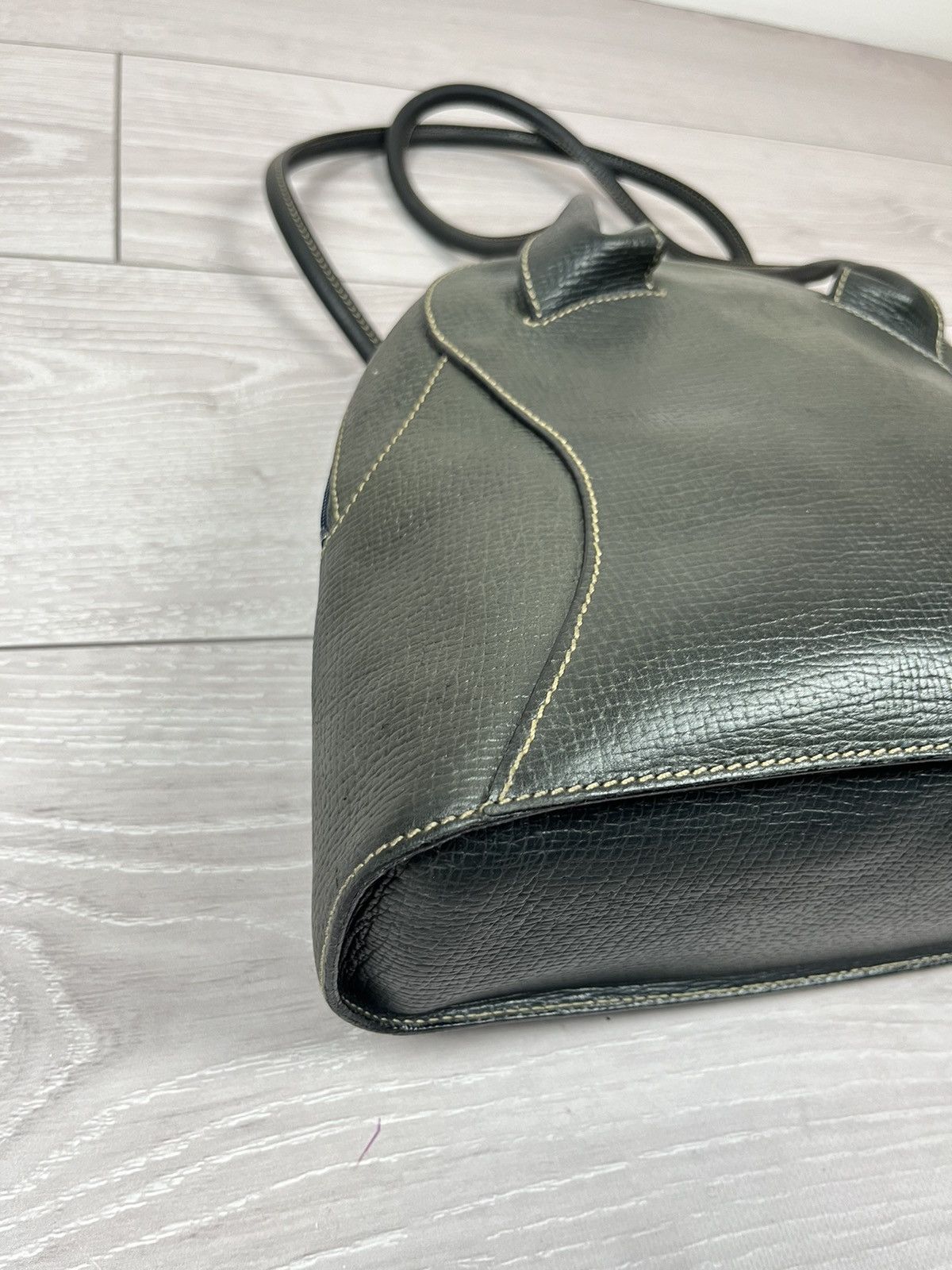 Loewe Loewe Vintage 80s Luxury Leather Shoulder Bag Womens Size ONE SIZE - 14 Thumbnail