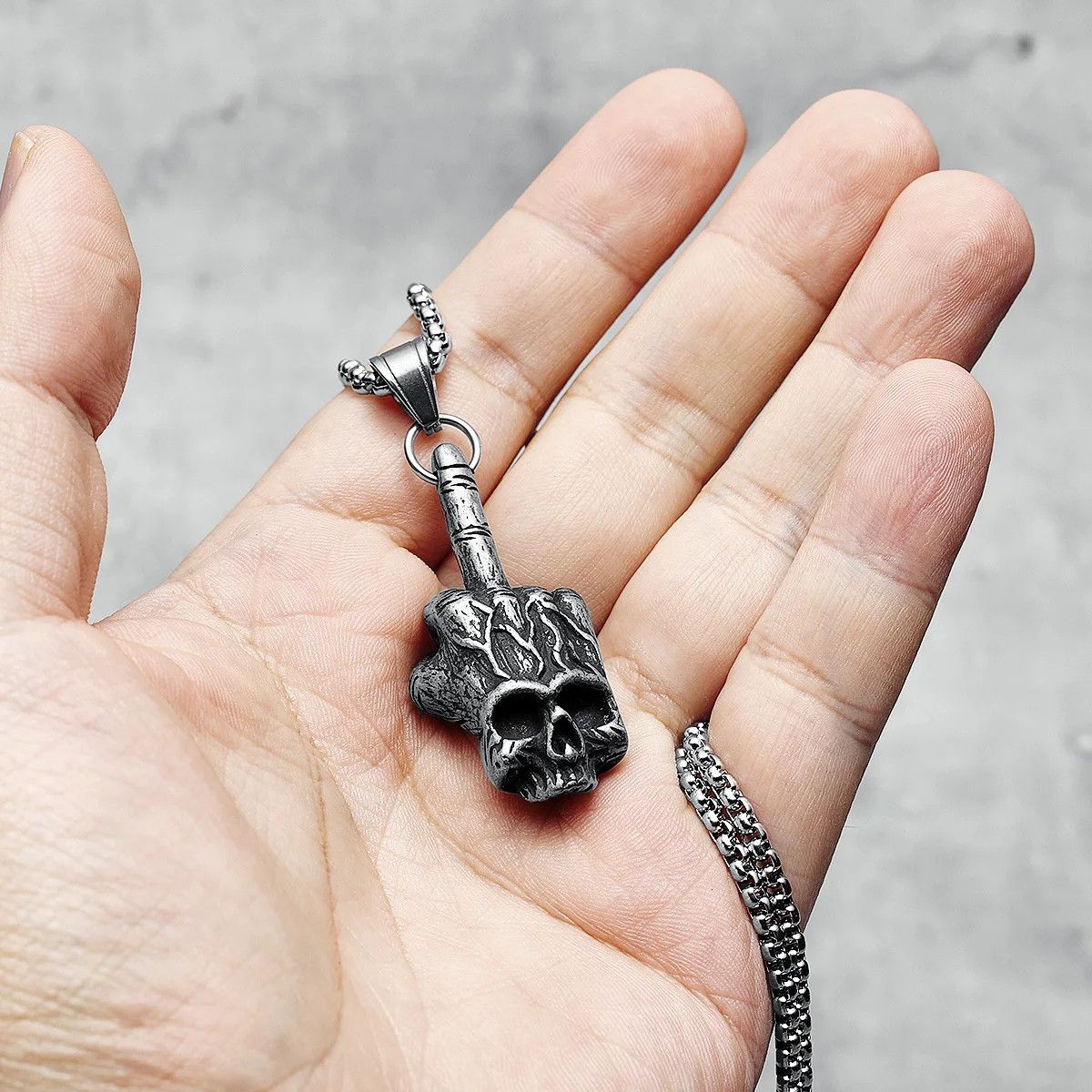Jewelry Middle Finger Necklace Size ONE SIZE - 1 Thumbnail