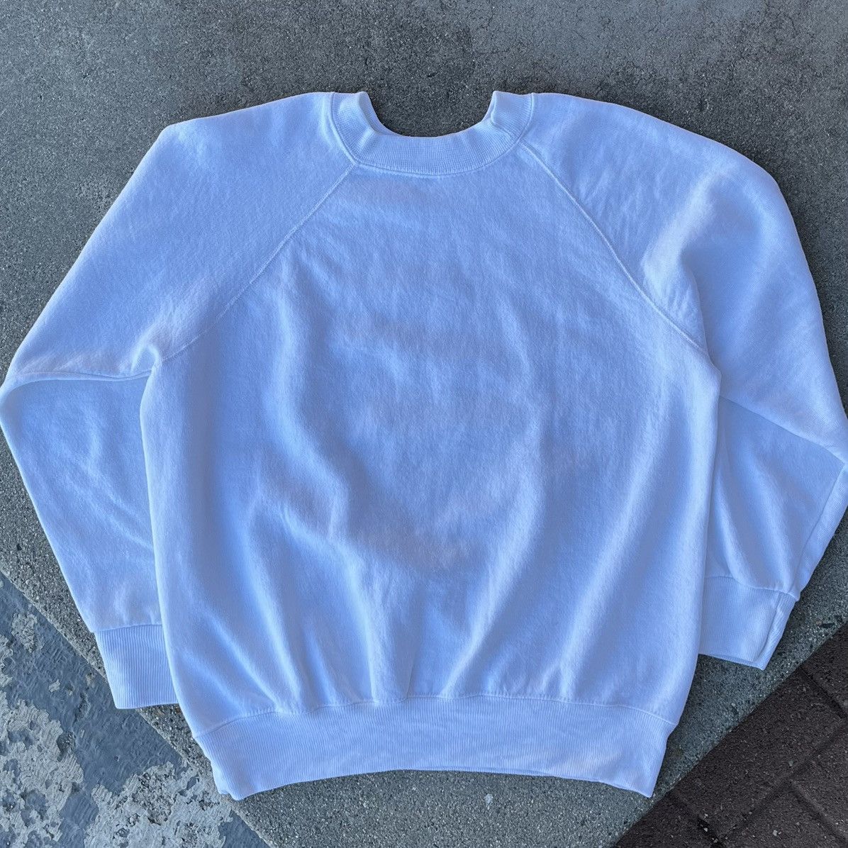 Disney × Mickey Mouse × Vintage Vintage 1985’ Disneyland 30th Year Anniversary Crewneck Sz M Size US M / EU 48-50 / 2 - 4 Thumbnail
