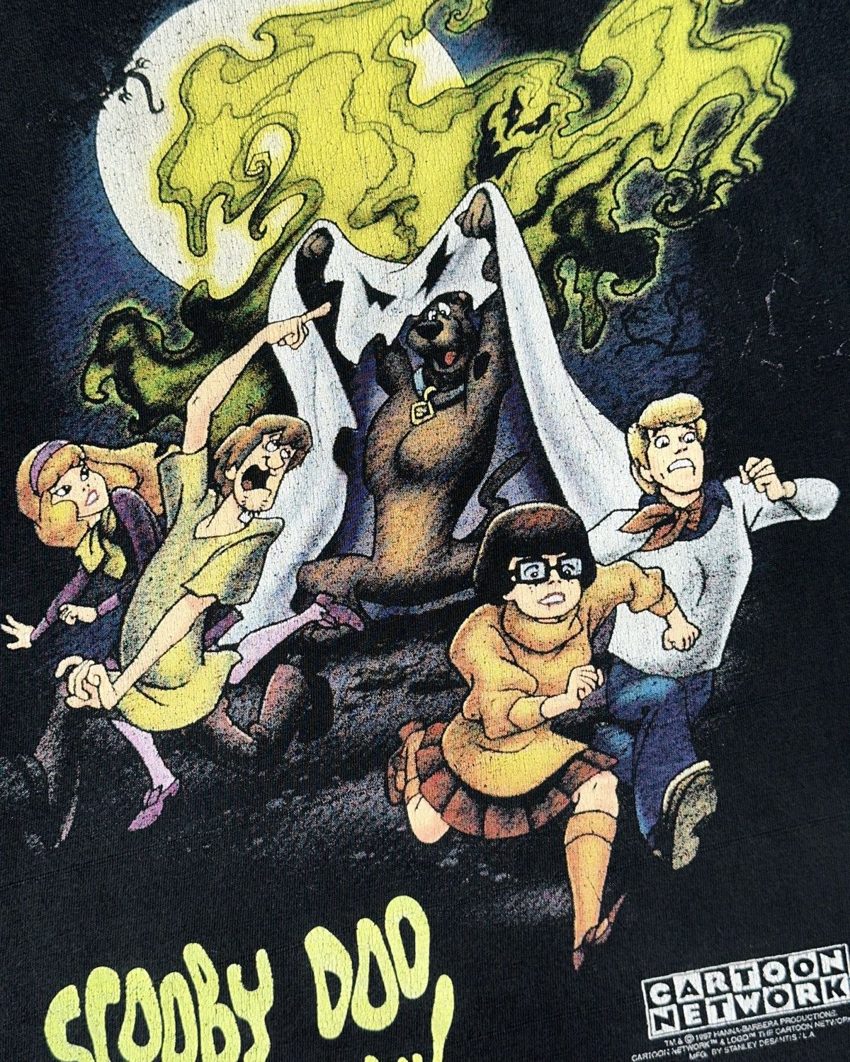 Disney VINTAGE 1997 SCOOBY DOO WHERE ARE YOU? Size US XL / EU 56 / 4 - 2 Thumbnail