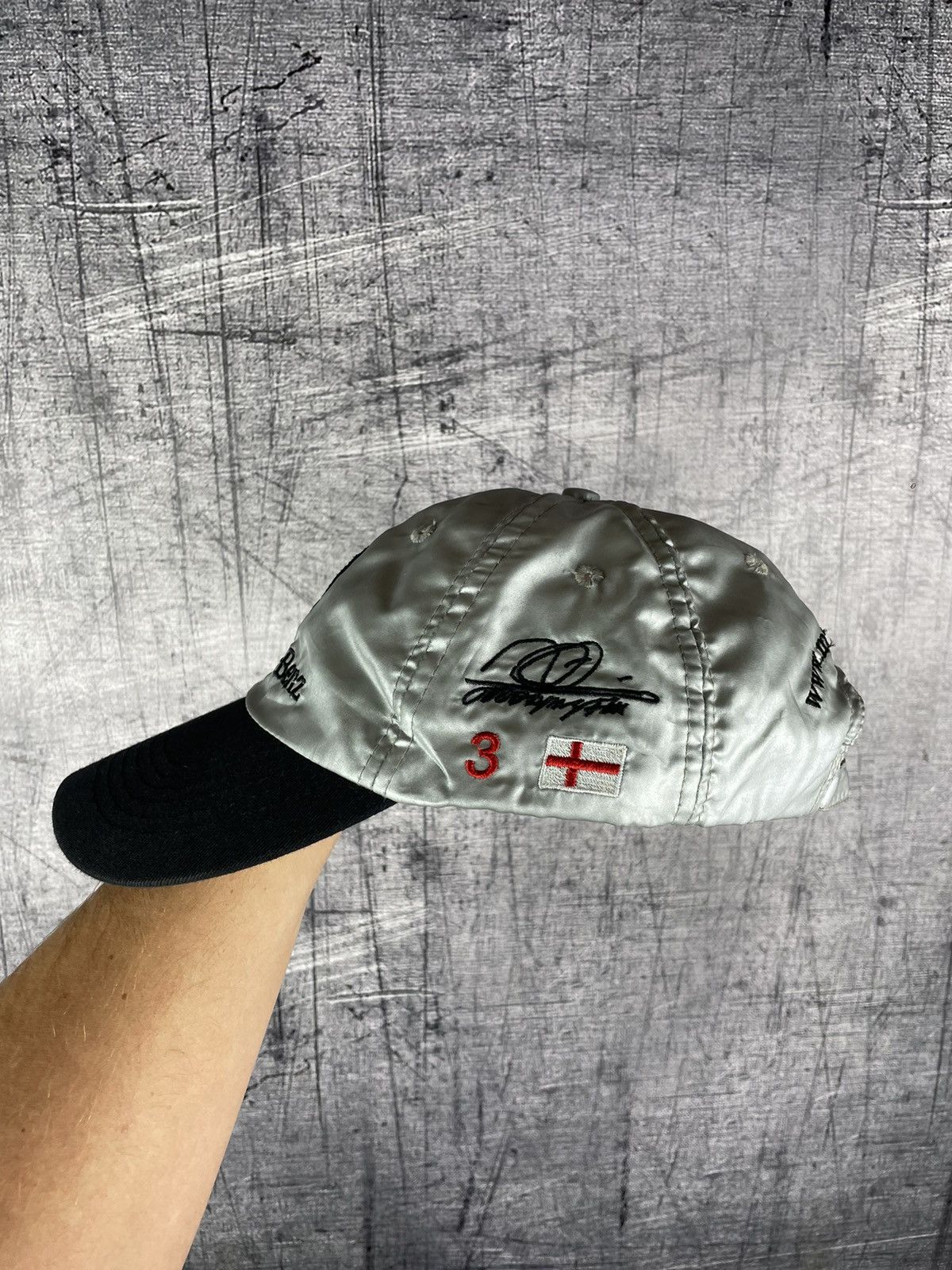 Formula 1 Vintage Mercedes Benz 1998-1999’s Formula 1 Team Size ONE SIZE - 2 Thumbnail