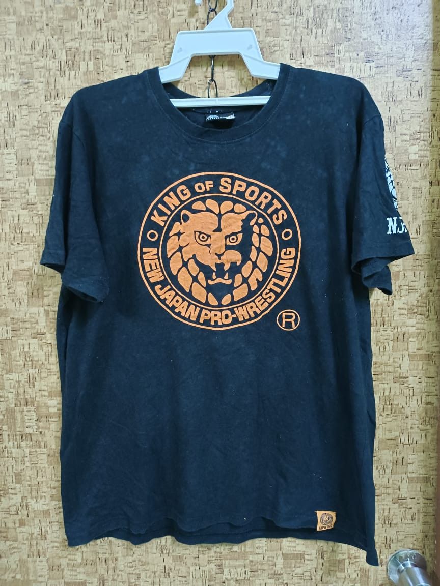 Japanese Brand × Vintage × WWE Vintage New Japan Pro-Wrestling NJPW 1972 Tee Size US XXL / EU 58 / 5 - 1 Thumbnail