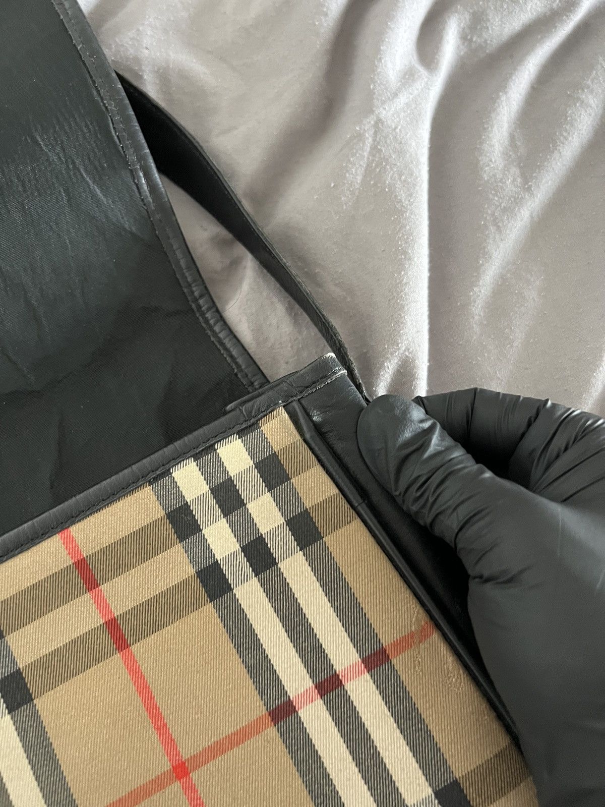 Burberry × Designer × Vintage Burberry Bag Vintage Nova Check London Y2k Size ONE SIZE - 19 Thumbnail
