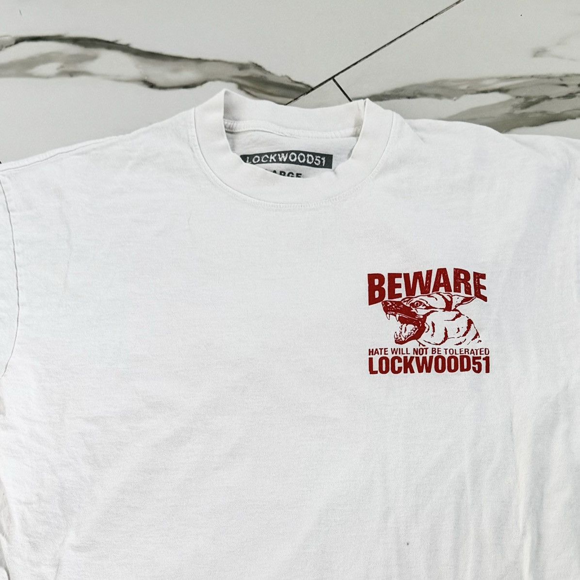 Vintage LOCKWOOD51 ANTI RACISM ART TEE! Size US L / EU 52-54 / 3 - 3 Thumbnail