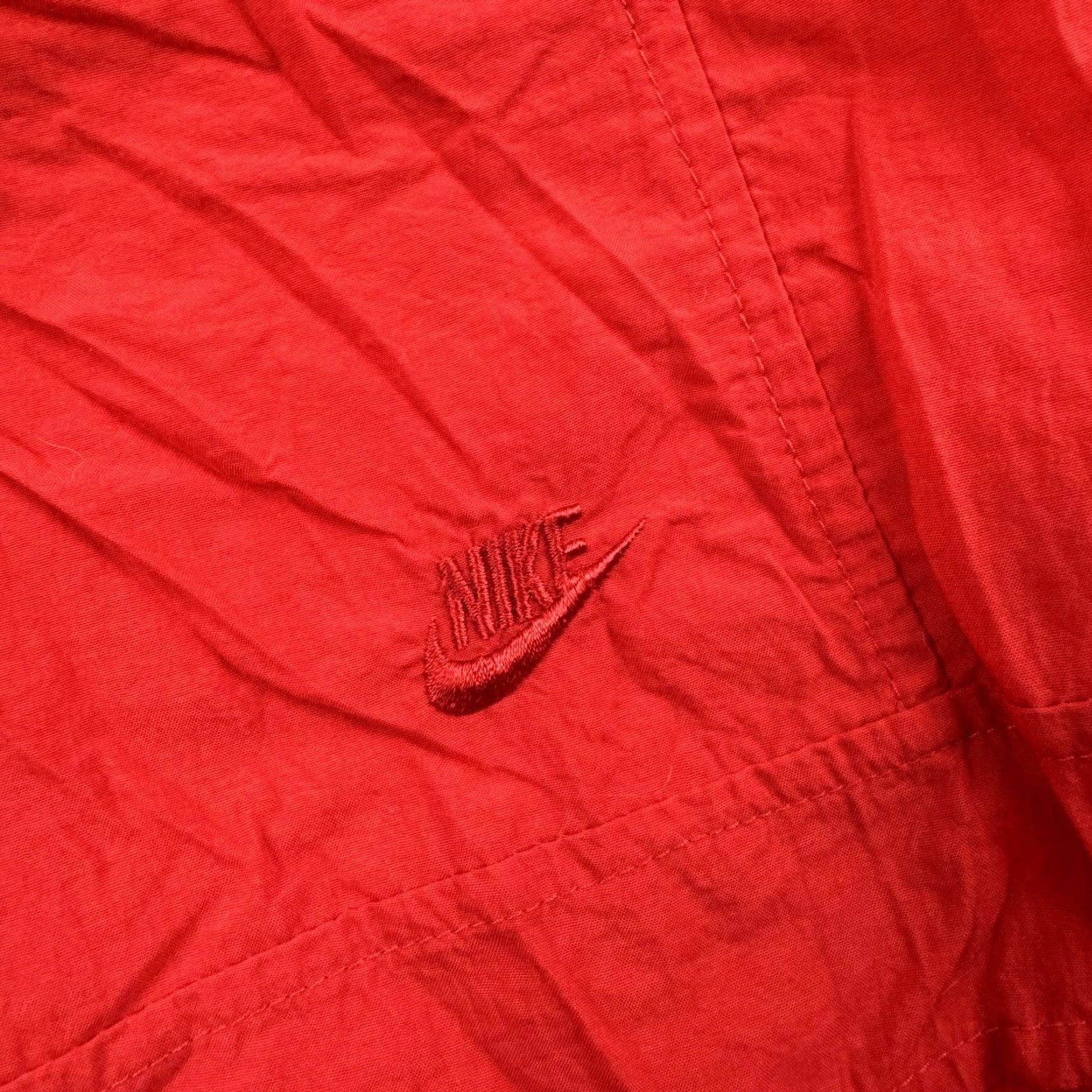 Nike VINTAGE Nike Swim Trunks Adult L Red Beach 90s Logo Trunks Mens Size US 33 - 2 Thumbnail