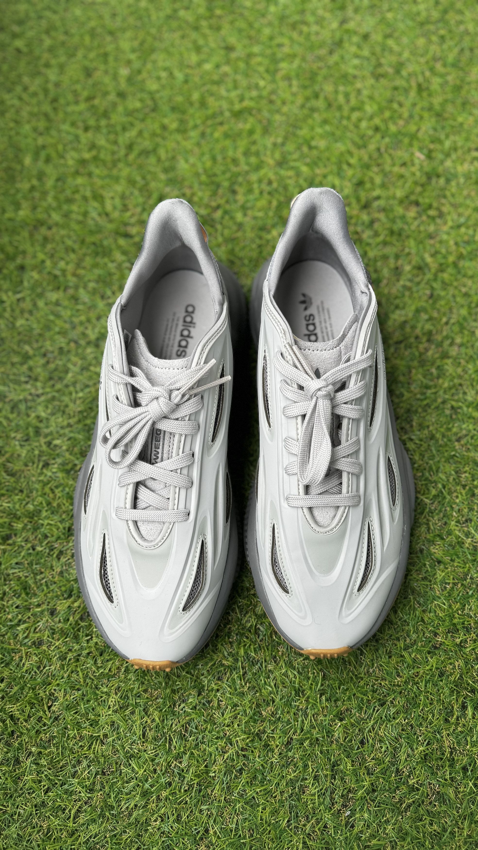 Adidas Adidas Ozweego Celox Size US 10.5 / EU 43-44 - 8 Thumbnail