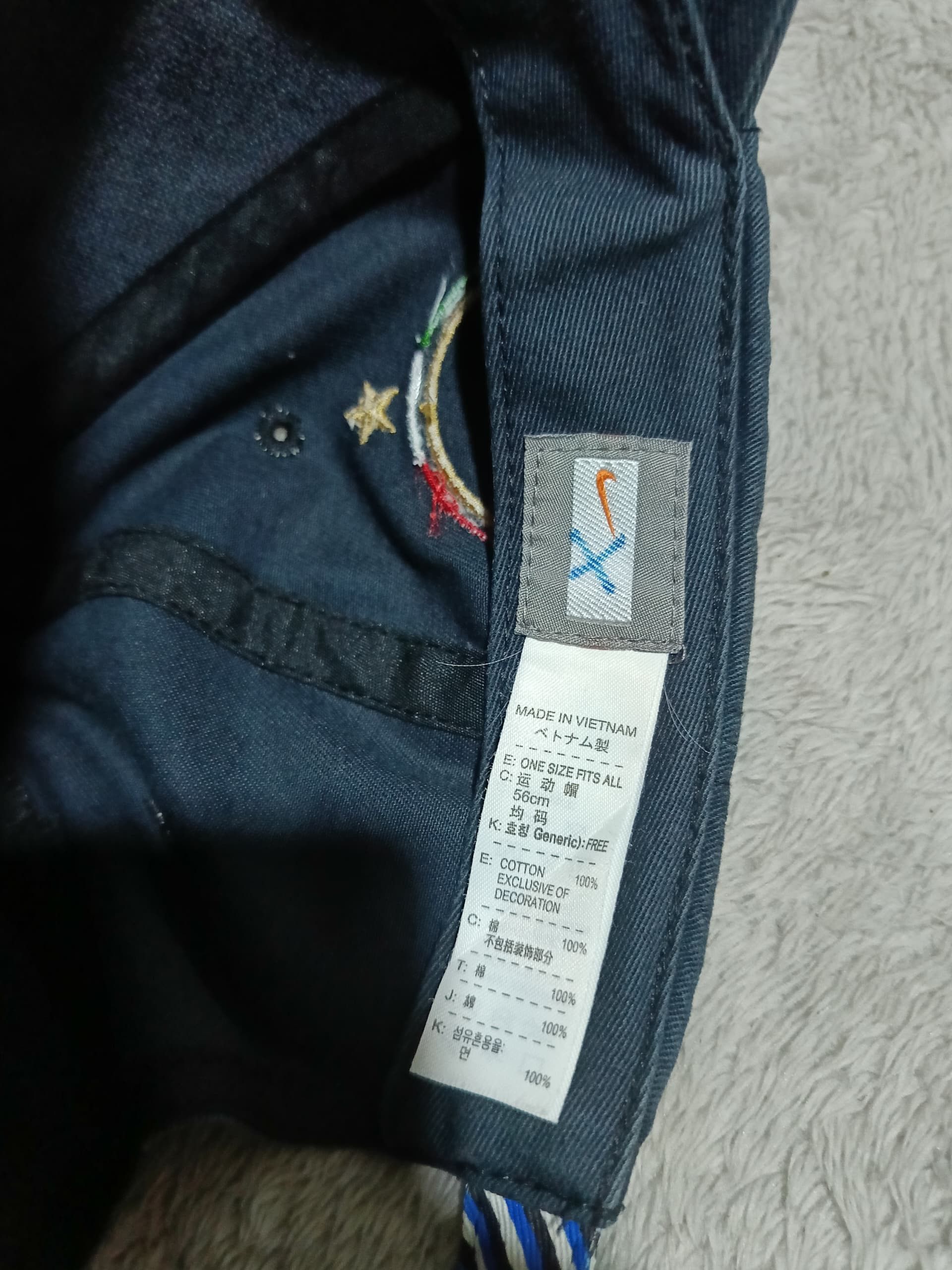 Nike 🔥VTG🔥00's NIKE INTER MILAN NAVY FADED Size ONE SIZE - 6 Thumbnail
