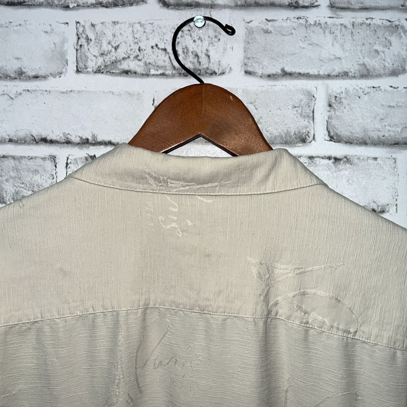 Vintage VINTAGE Paris Las Vegas Silk Button-Up Shirt Men L Beige Casual 90s Size US L / EU 52-54 / 3 - 5 Thumbnail