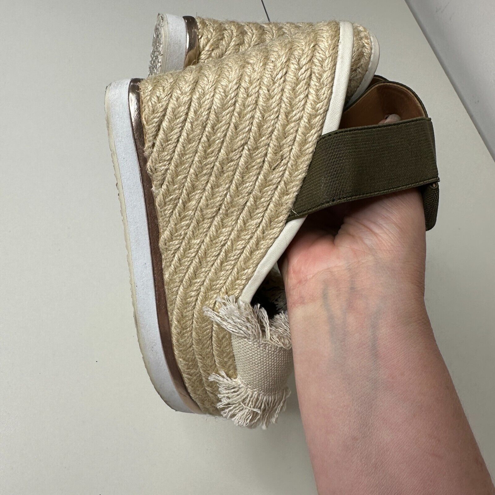 Steve Madden Steve Madden Wedge Beige Canvas Green Ankle Espadrilles 5.5 Size US 5.5 / IT 35.5 - 12 Thumbnail