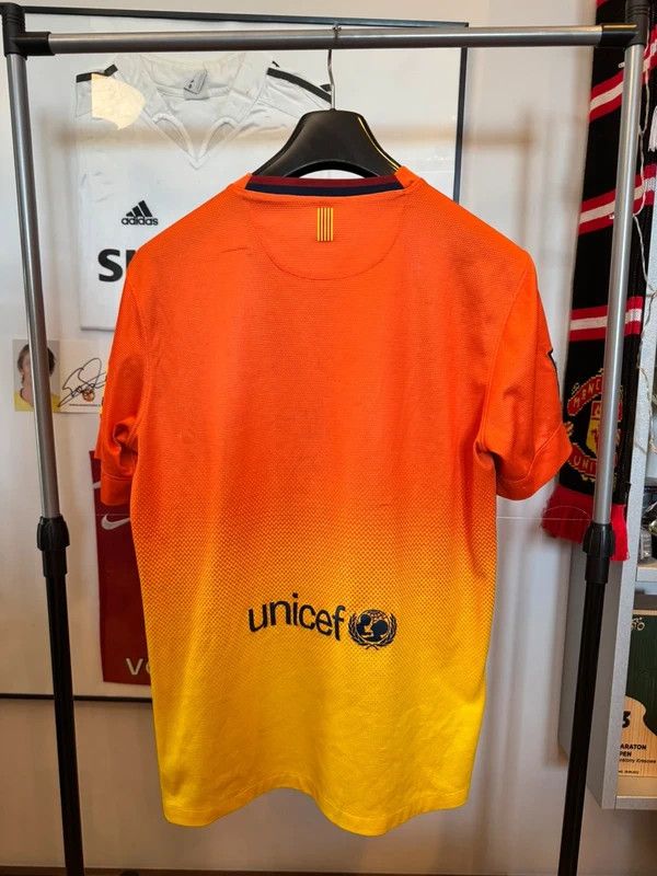 Nike Nike FC Barcelona Away Jersey 2012-13 M Size US M / EU 48-50 / 2 - 2 Thumbnail