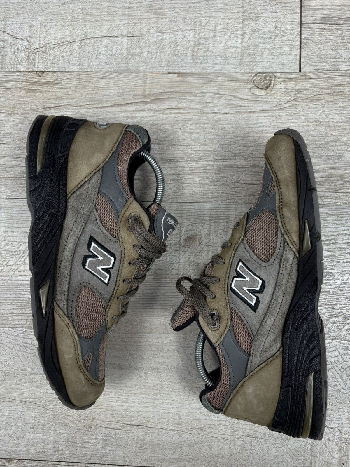 New Balance Rare 991 Made in England Khaki Sneakers Lace-Up Shoes Low-Top Trainers Size US 10 / EU 43 - 6 Thumbnail