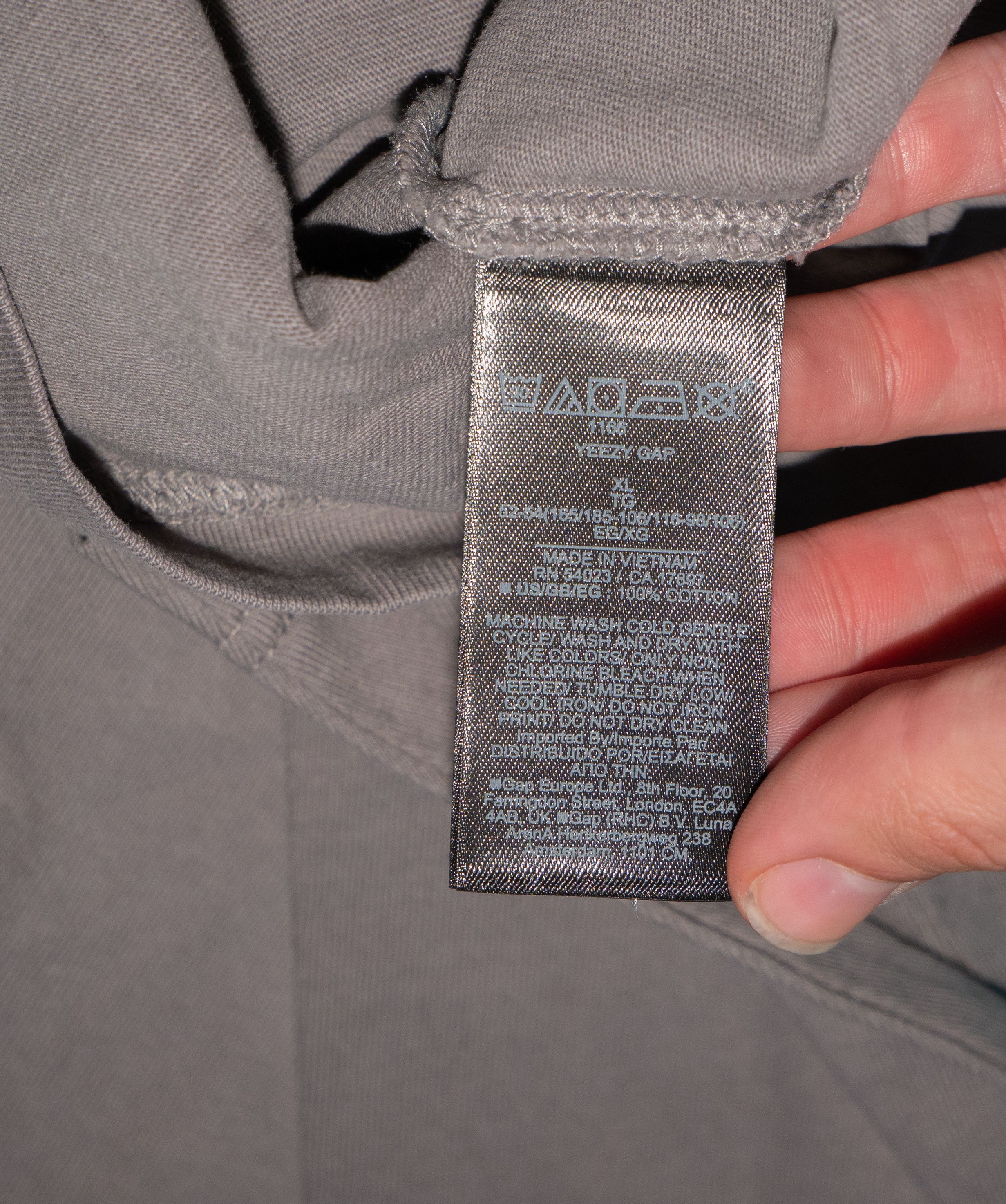 Gap Yeezy Gap Engineered by Balenciaga Base Longsleeve XL New Size US XL / EU 56 / 4 - 8 Thumbnail