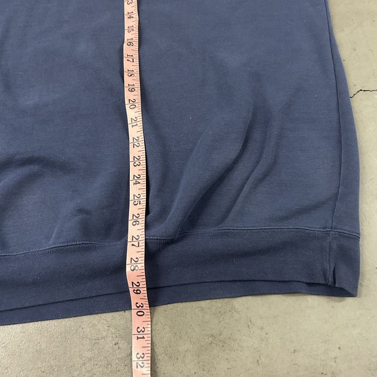 Carhartt × Vintage Vintage carhartt navy blue faded crewneck Size US XL / EU 56 / 4 - 6 Thumbnail