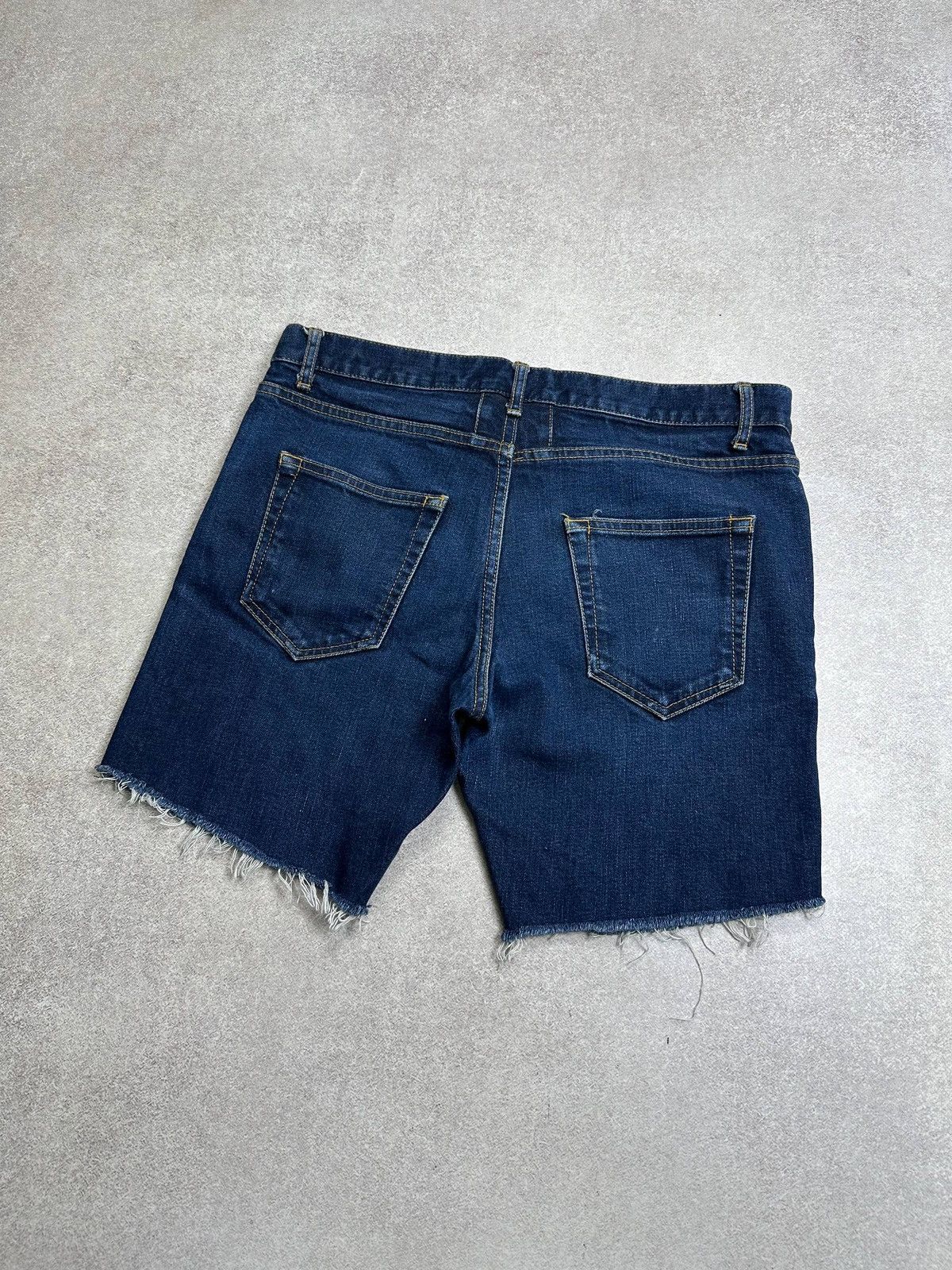 Saint Laurent Paris Saint Laurent Paris Cropped Denim Shorts Rare 31 Size US 31 - 4 Thumbnail