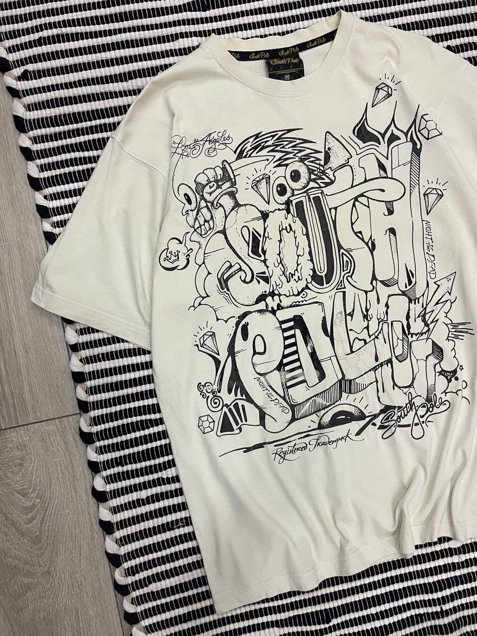 Southpole × Vintage Vintage Southpole Distressed Big Logo Tee T-Shirt Y2K Size US M / EU 48-50 / 2 - 2 Thumbnail