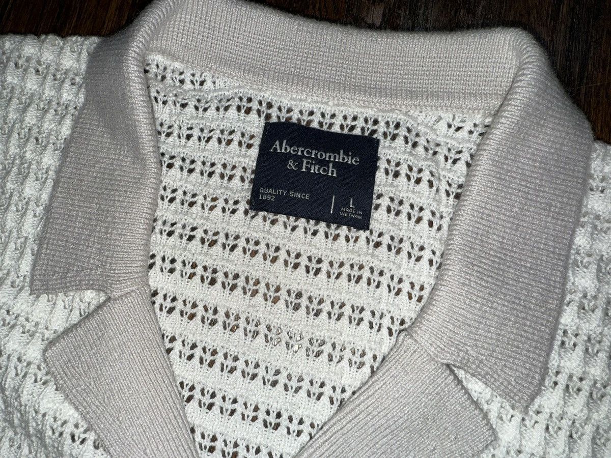 Abercrombie & Fitch Abercrombie & Fitch Knit Button-Up Sweater Polo Shirt Beige Size US L / EU 52-54 / 3 - 2 Thumbnail