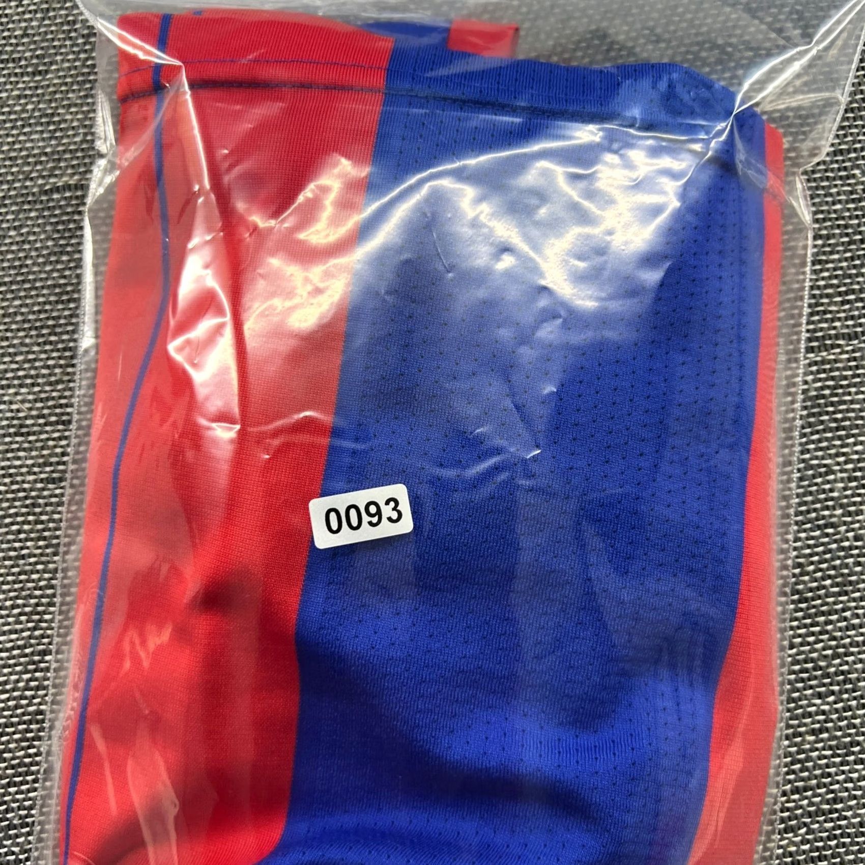 Adidas Nike Bayern Munich 2014 2015 Home Arjen Robben Football Jersey Mens Large Adidas Shirt Mens L Multicolor Short Sleeve Jersey Football Size US L / EU 52-54 / 3 - 2 Thumbnail